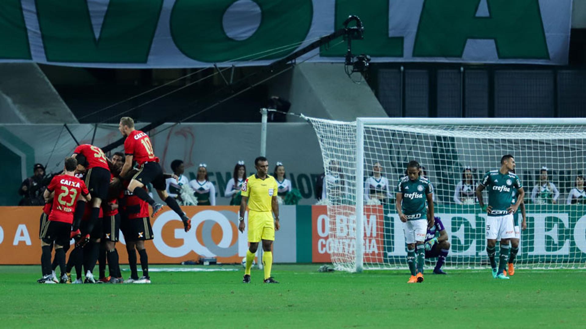 Palmeiras perdeu por 3 a 2 para o Sport