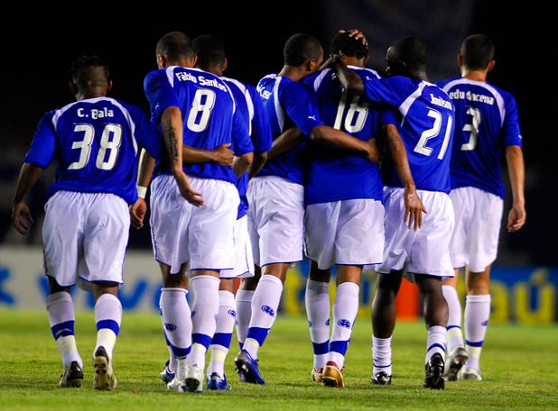 Cruzeiro era líder do Campeonato Brasileiro de 2006 antes da paralisação para a Copa, mas o São Paulo foi o campeão