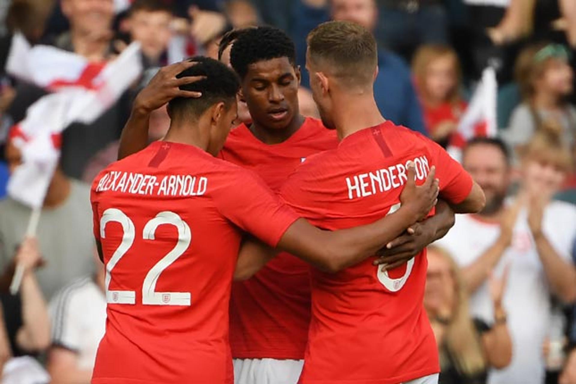 Rashford, Alexander-Arnold e Henderson - Inglaterra x Costa Rica