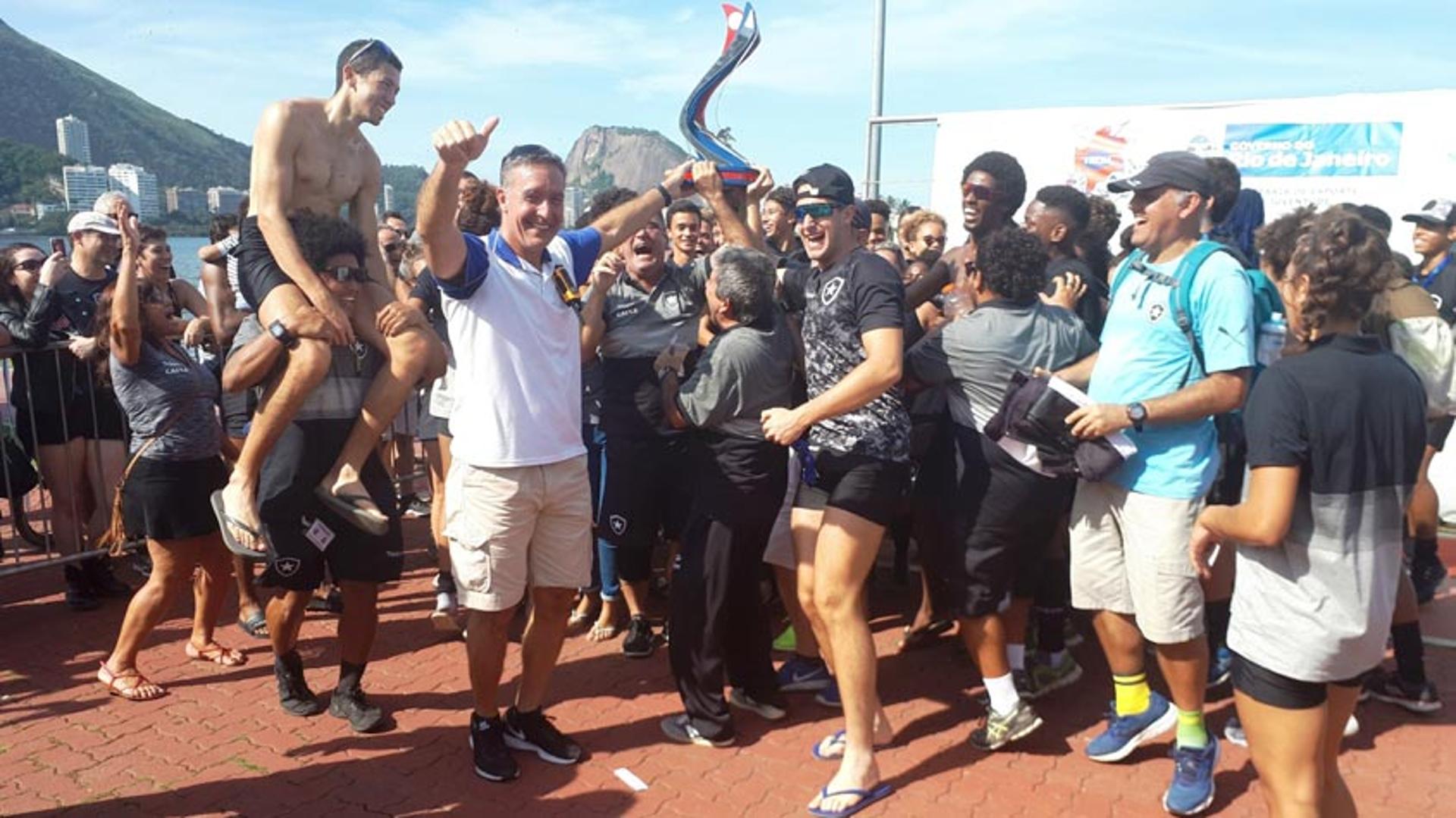 Botafogo supera Flamengo e vence 3ª etapa do Campeonato Estadual de Remo