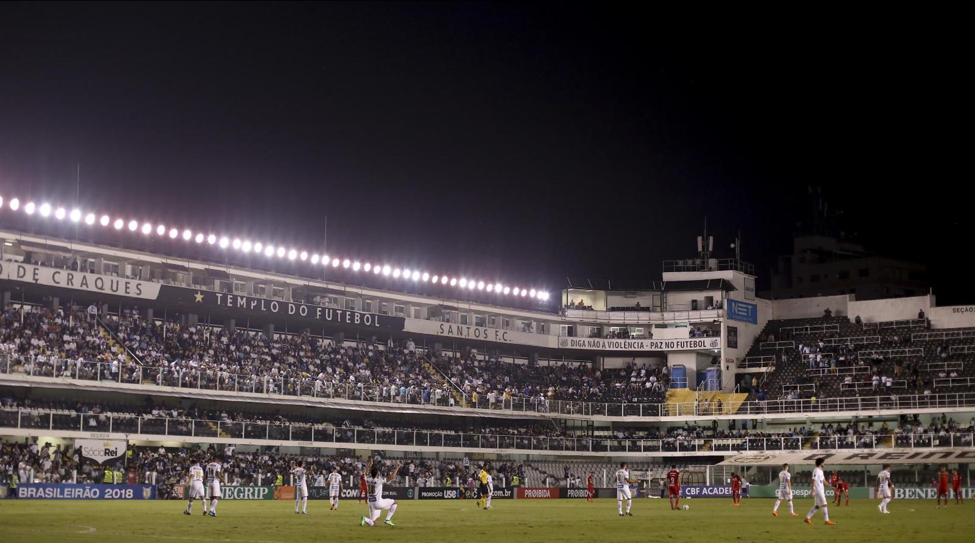 Vila Belmiro - torcida do Santos