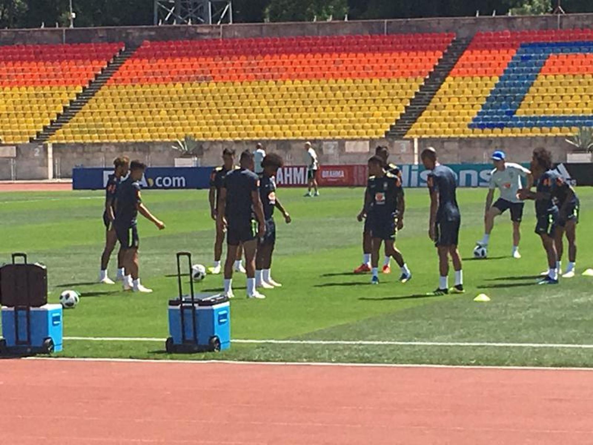 Seleção Brasileira em seu primeiro treino em Sochi