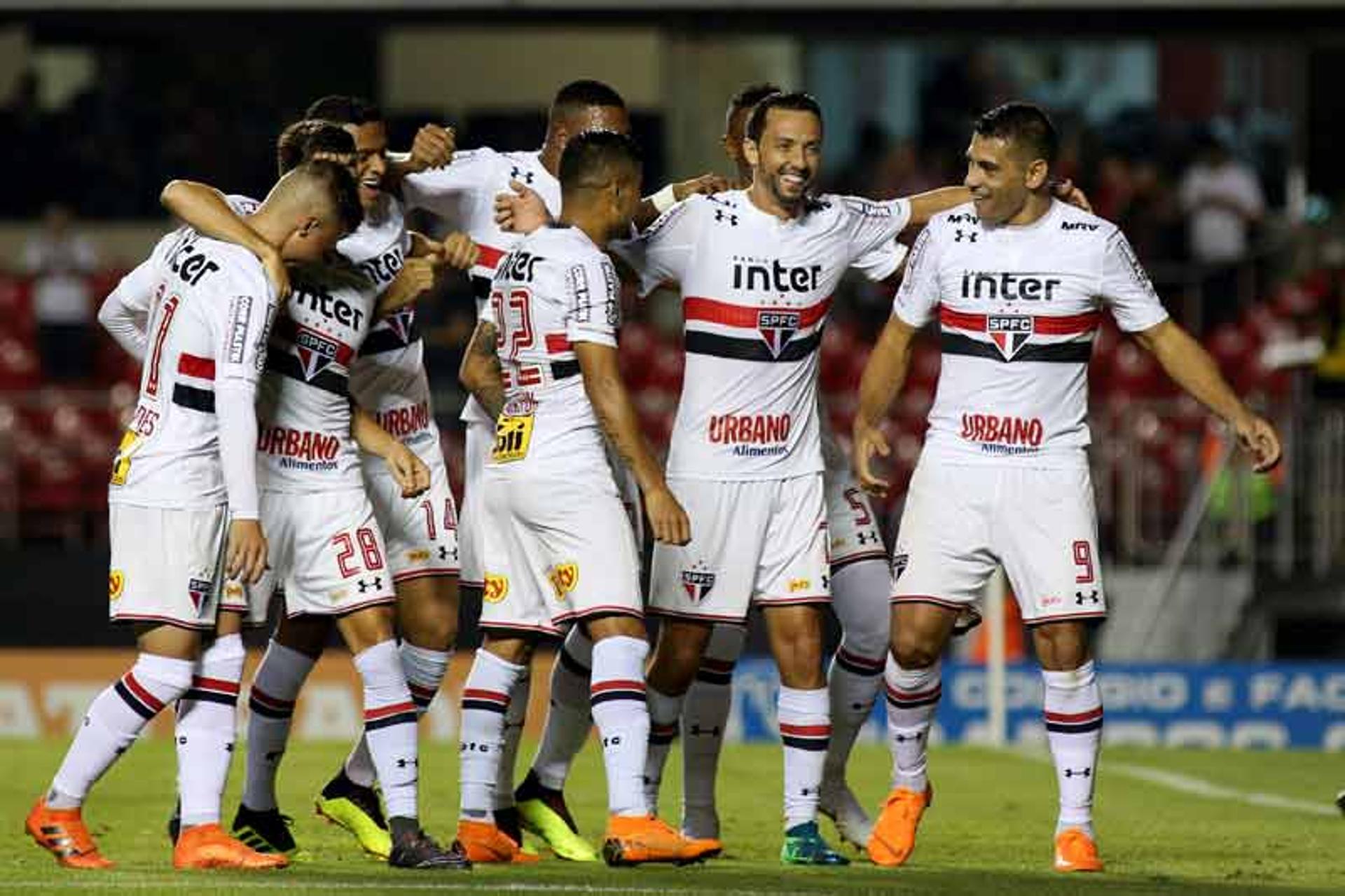 São Paulo 3 x 0 Vitória