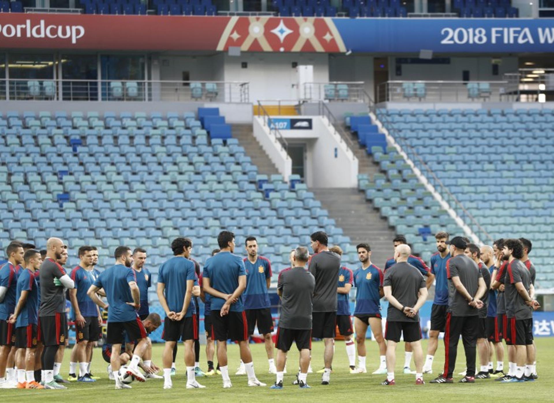 Treino da seleção espanhola em Sochi; veja imagens