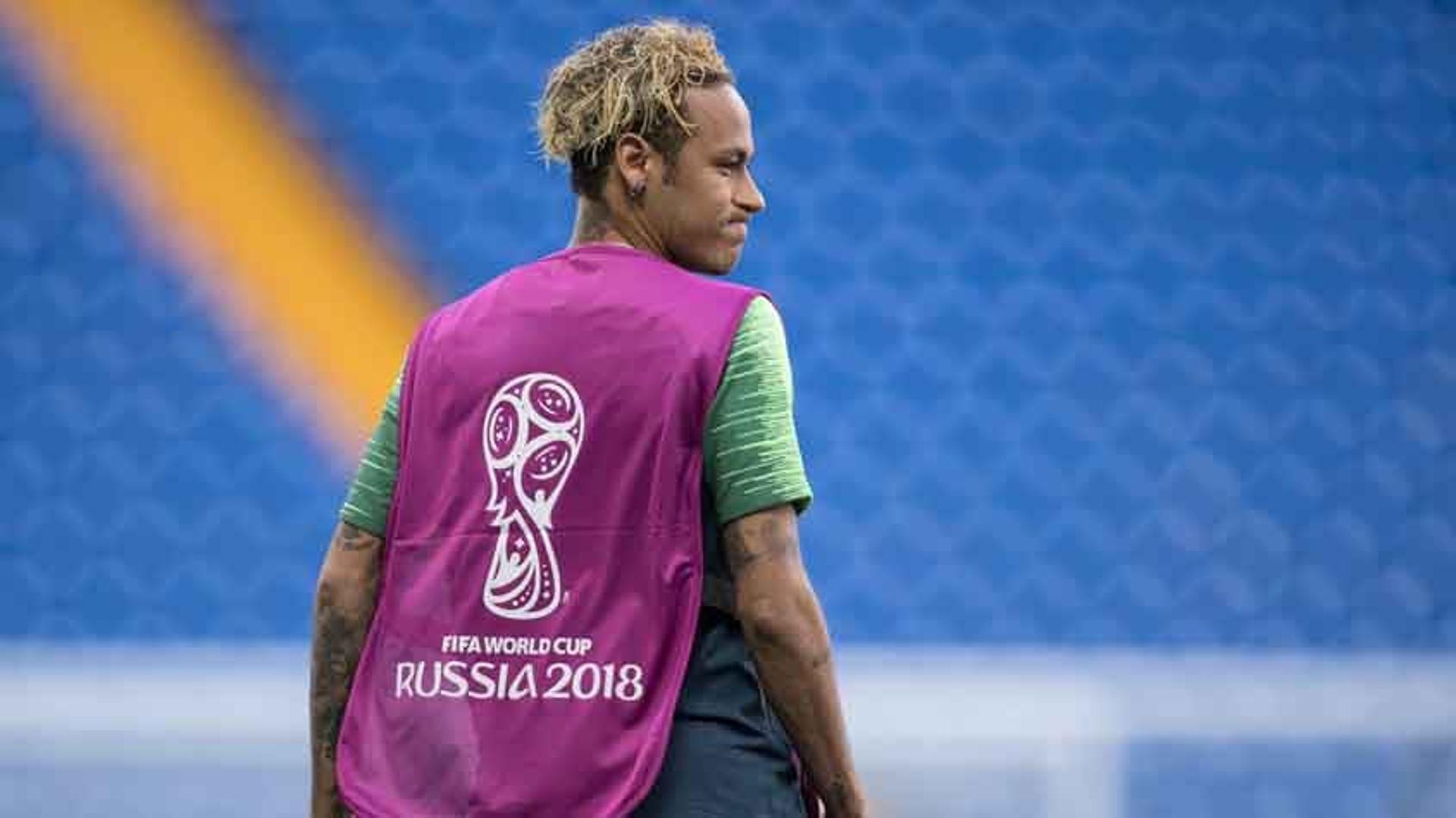 Neymar é a grande estrela do Brasil, que chega para a Copa do Mundo com um coletivo muito forte e entre as favoritas