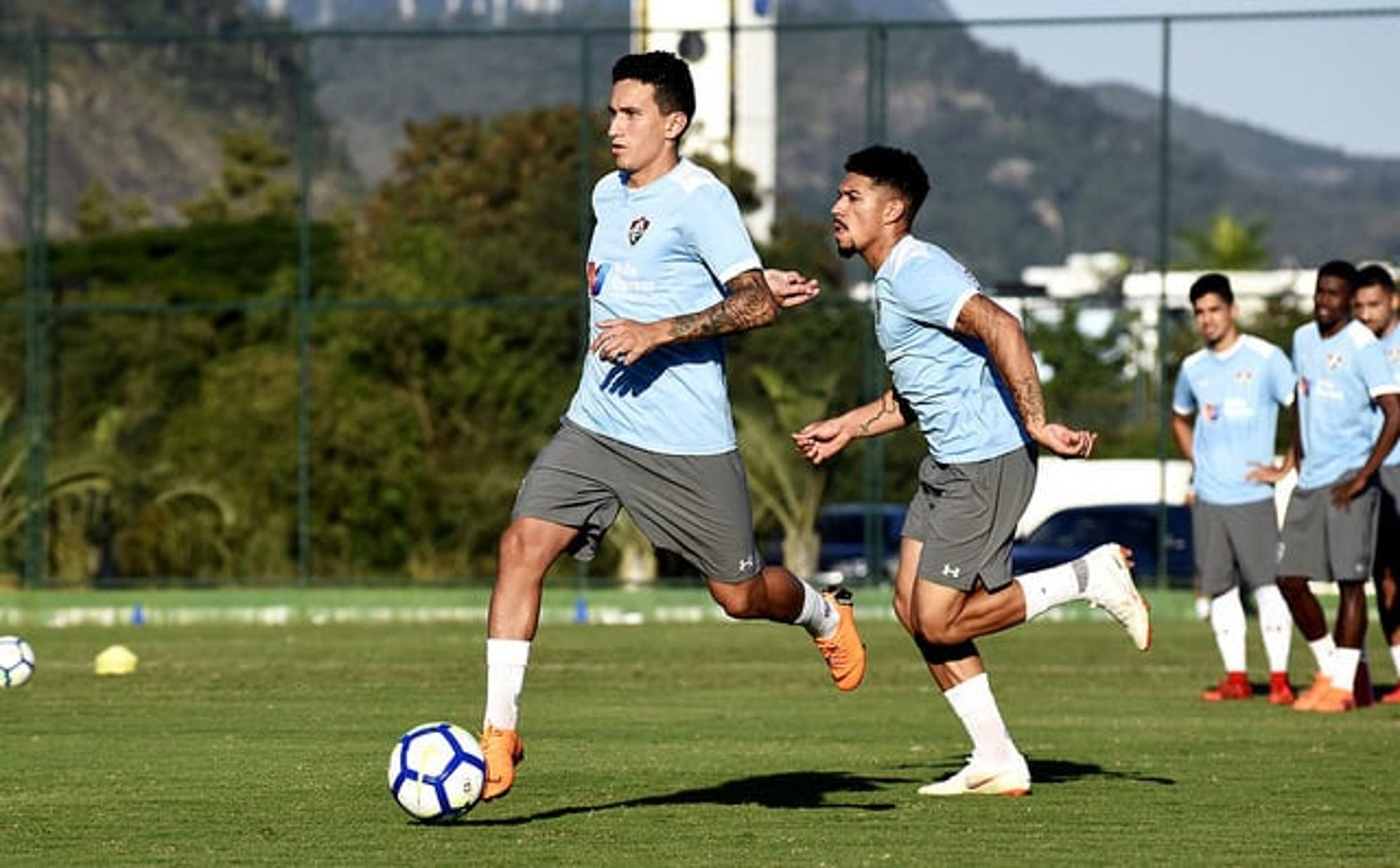 Dodi durante treinamento do Fluminense