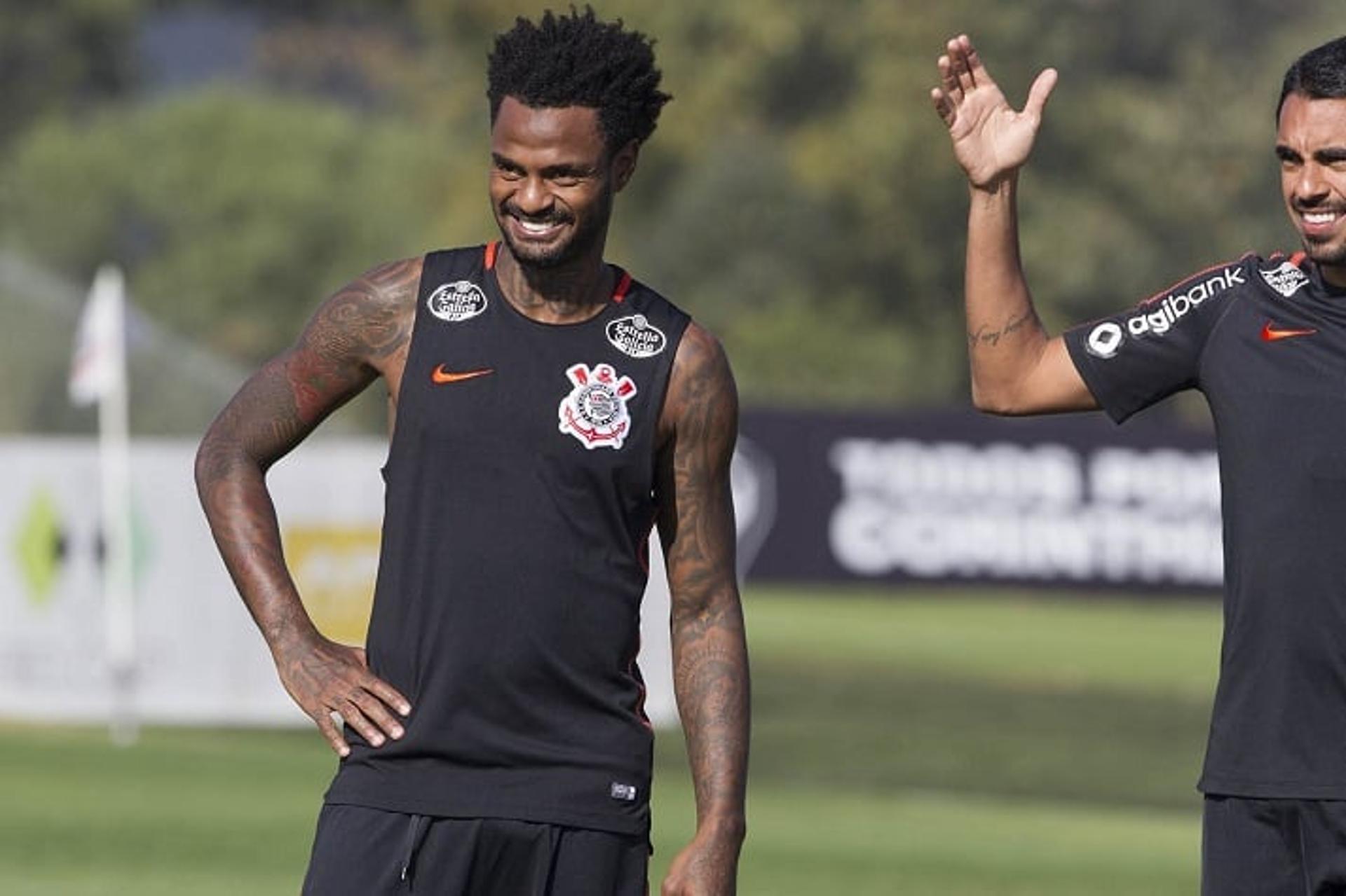 Renê Júnior em treino do Corinthians