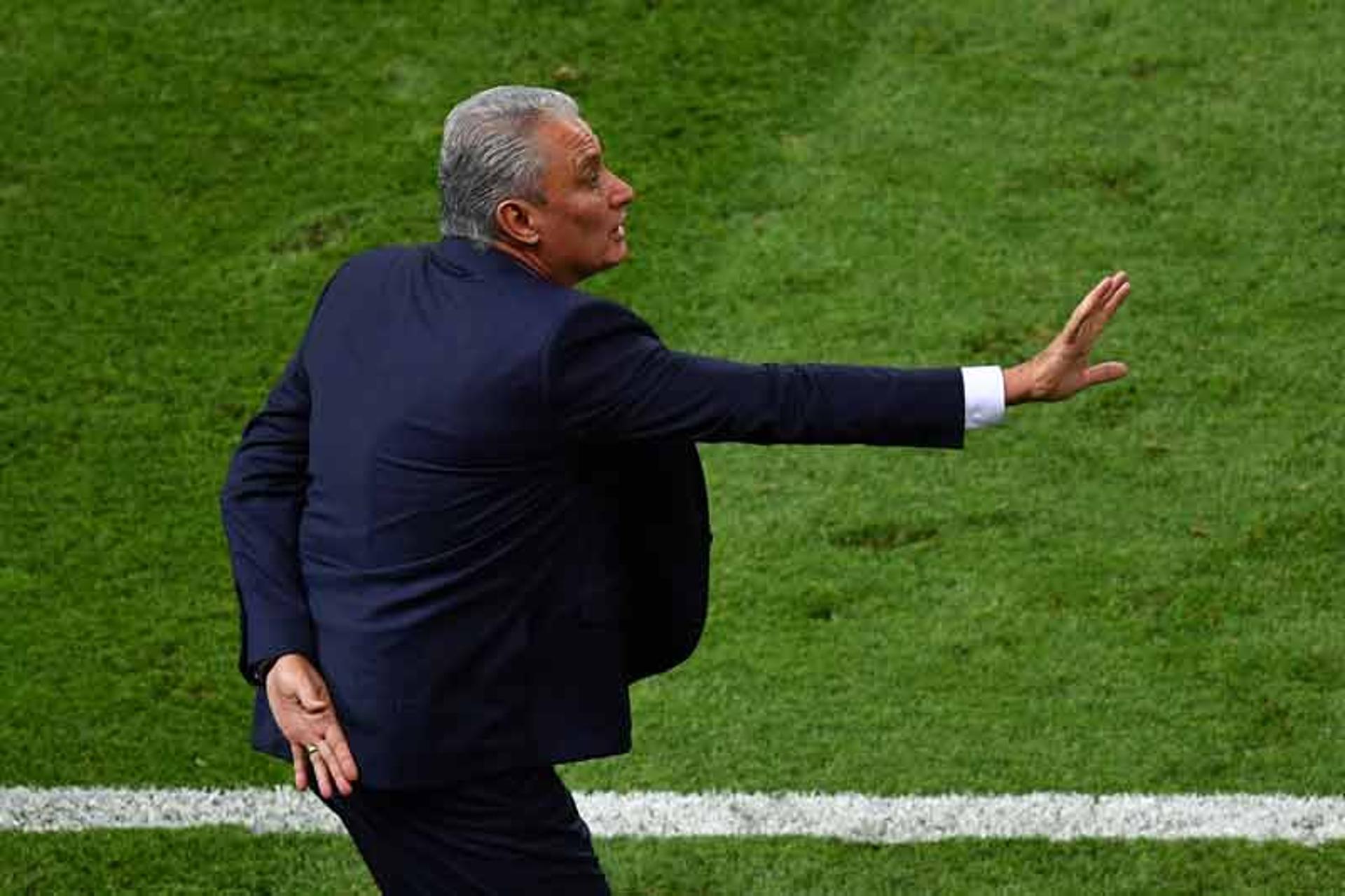 Tite em Brasil 1x2 Bélgica: veja imagens do jogo