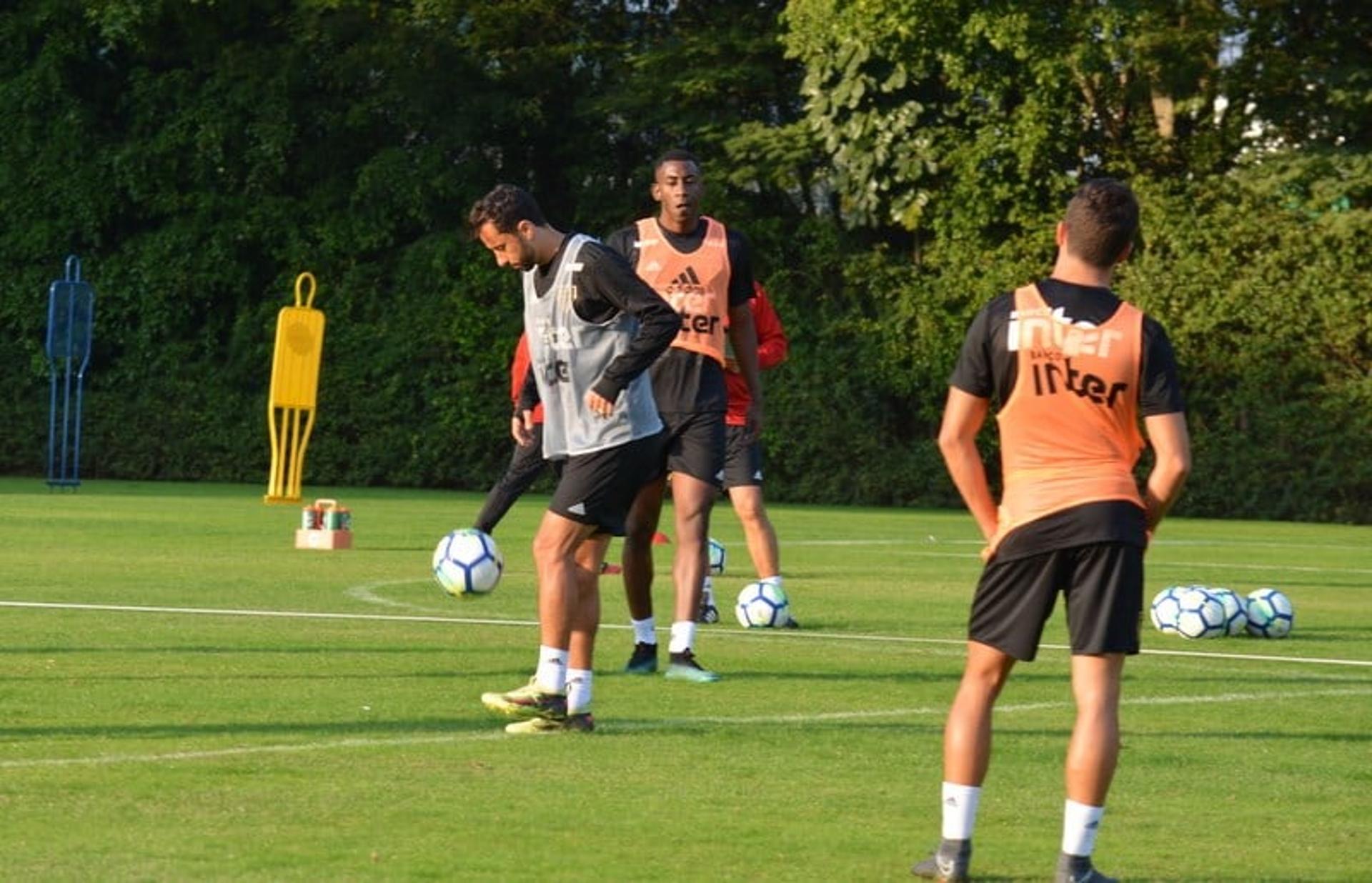 São Paulo teve mais um dia de preparação focado no retorno da temporada do futebol brasileiro