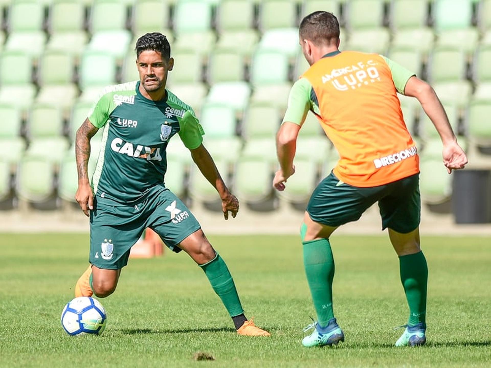 Treino América-MG