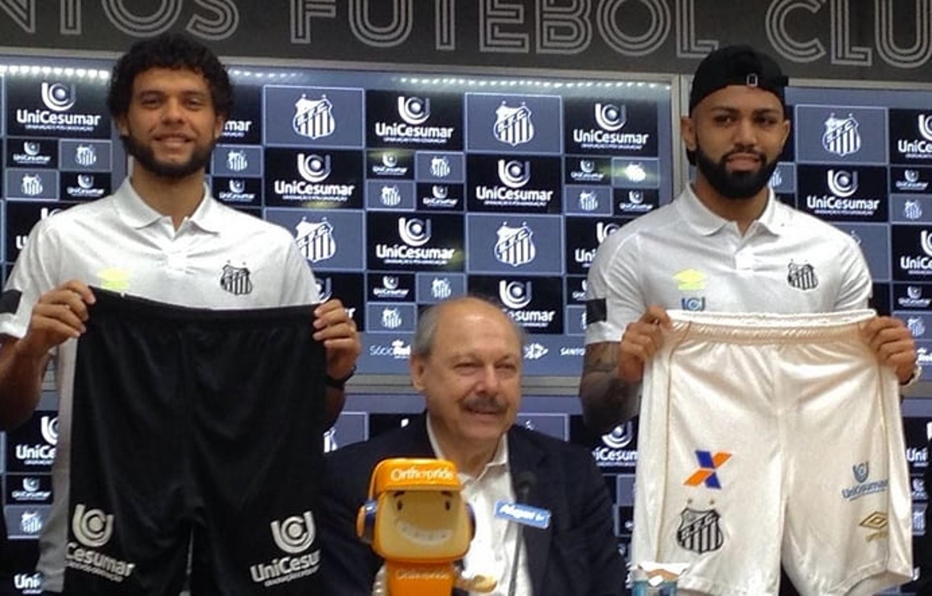 Santos apresenta patrocínio da Unicesumar