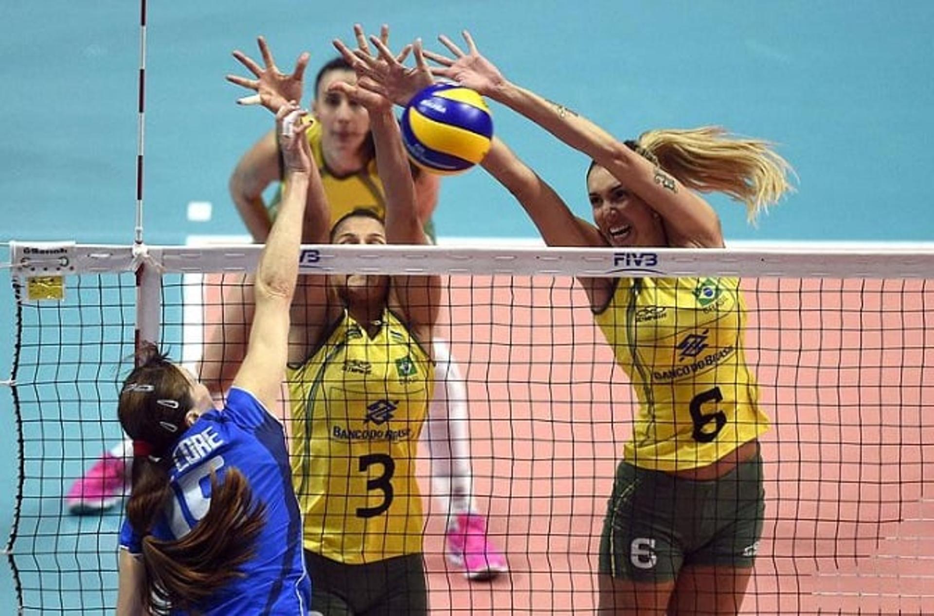 Dani Lins e Thaisa comemoram retorno à Seleção Brasileira de Vôlei