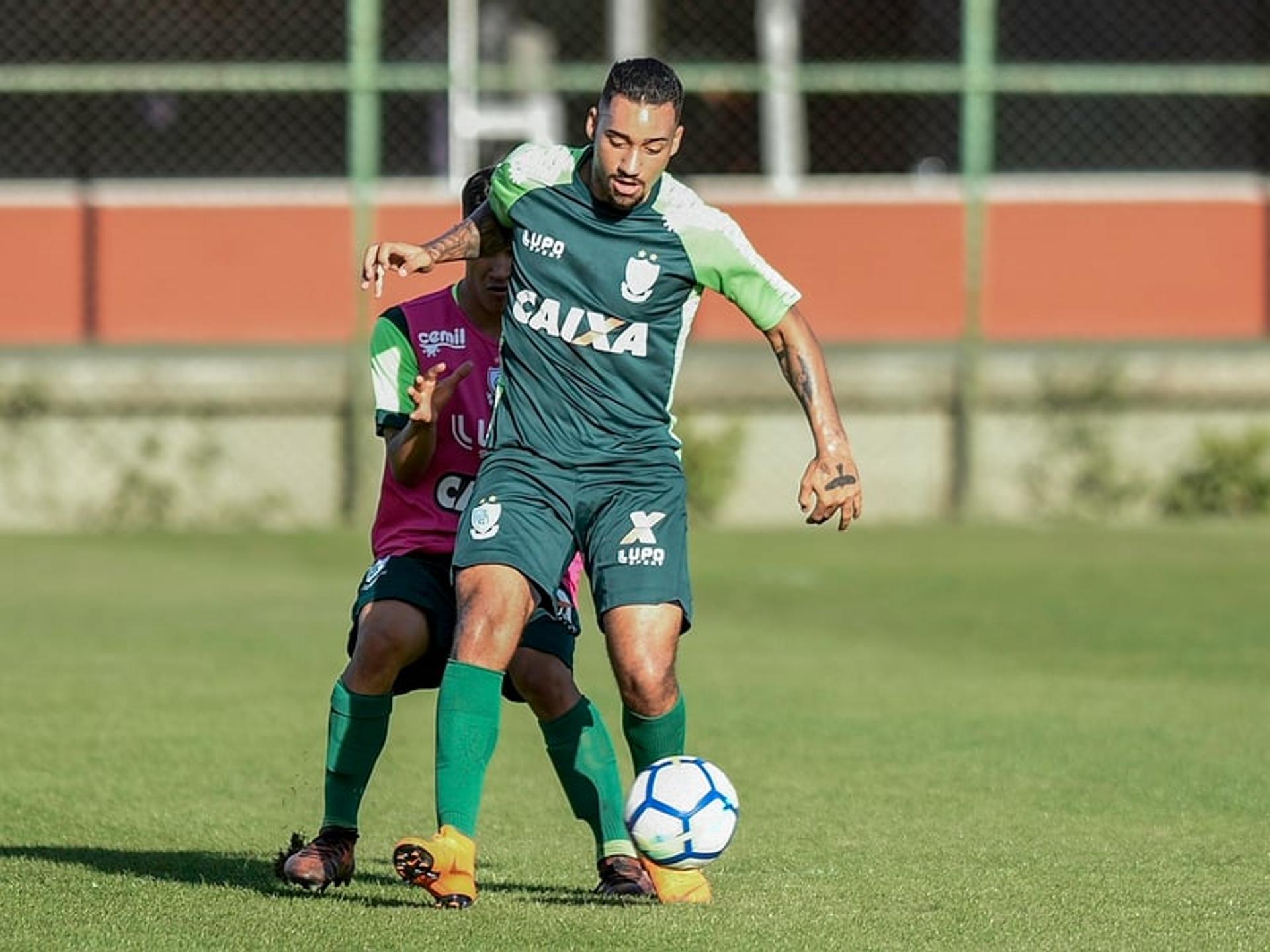 Treino América