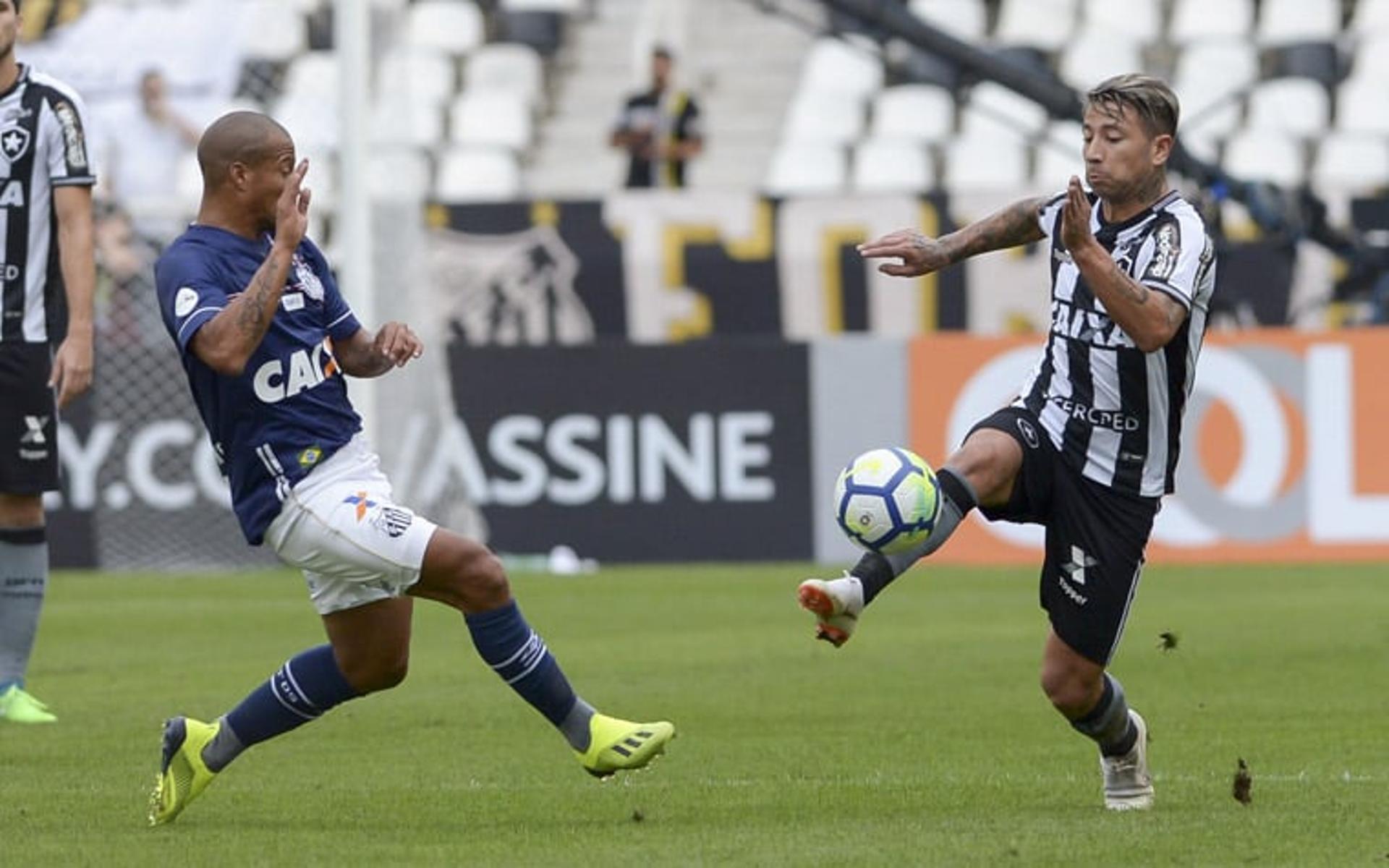 Imagens recentes de Leo Valencia pelo Botafogo