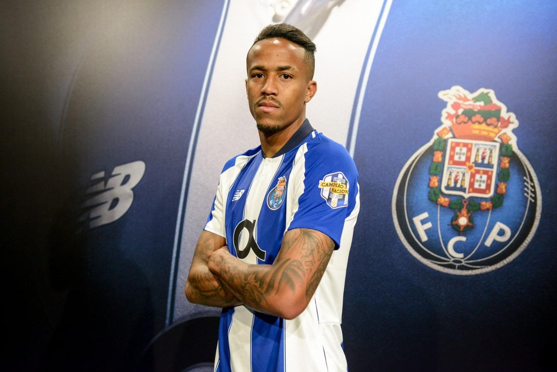 Militão no Porto