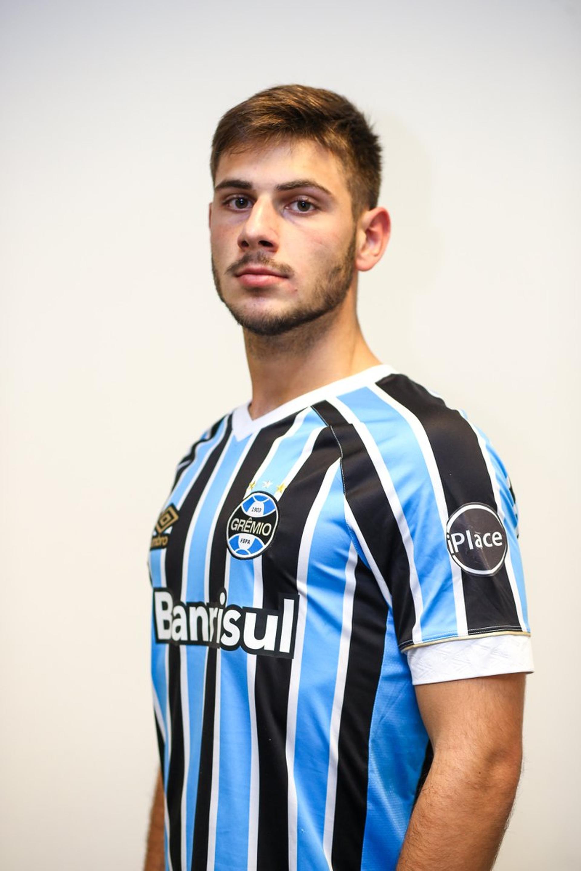 Matias Antonini - Novo Zagueiro do Grêmio