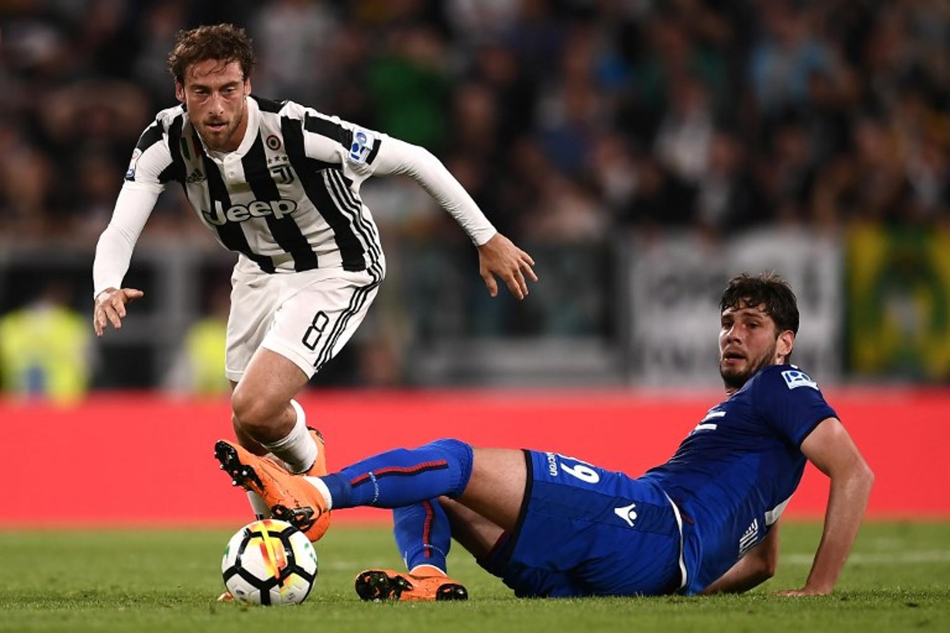 Claudio Marchisio - meio de campo, 32 anos, ex-Juventus e seleção italiana.