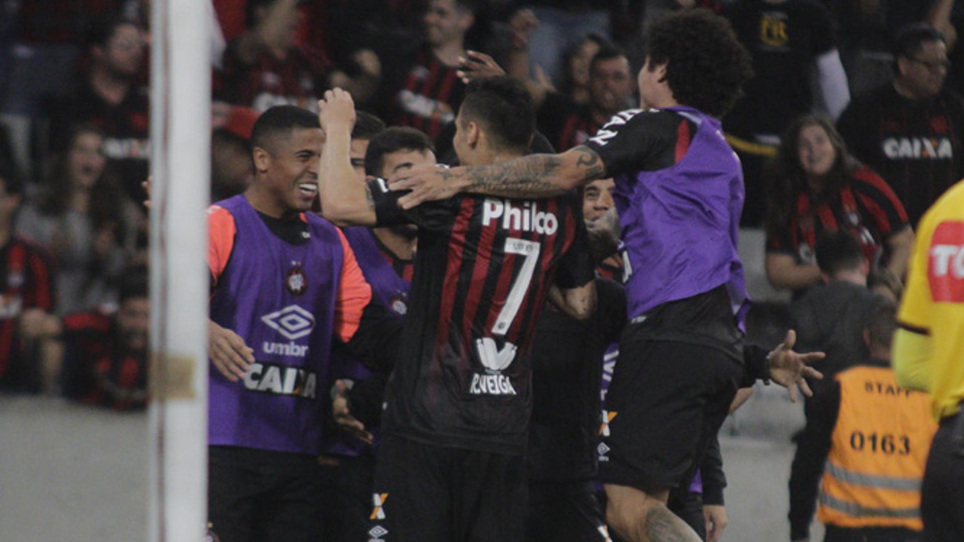 Atlético-PR 1 x 0 Vasco: as imagens da partida