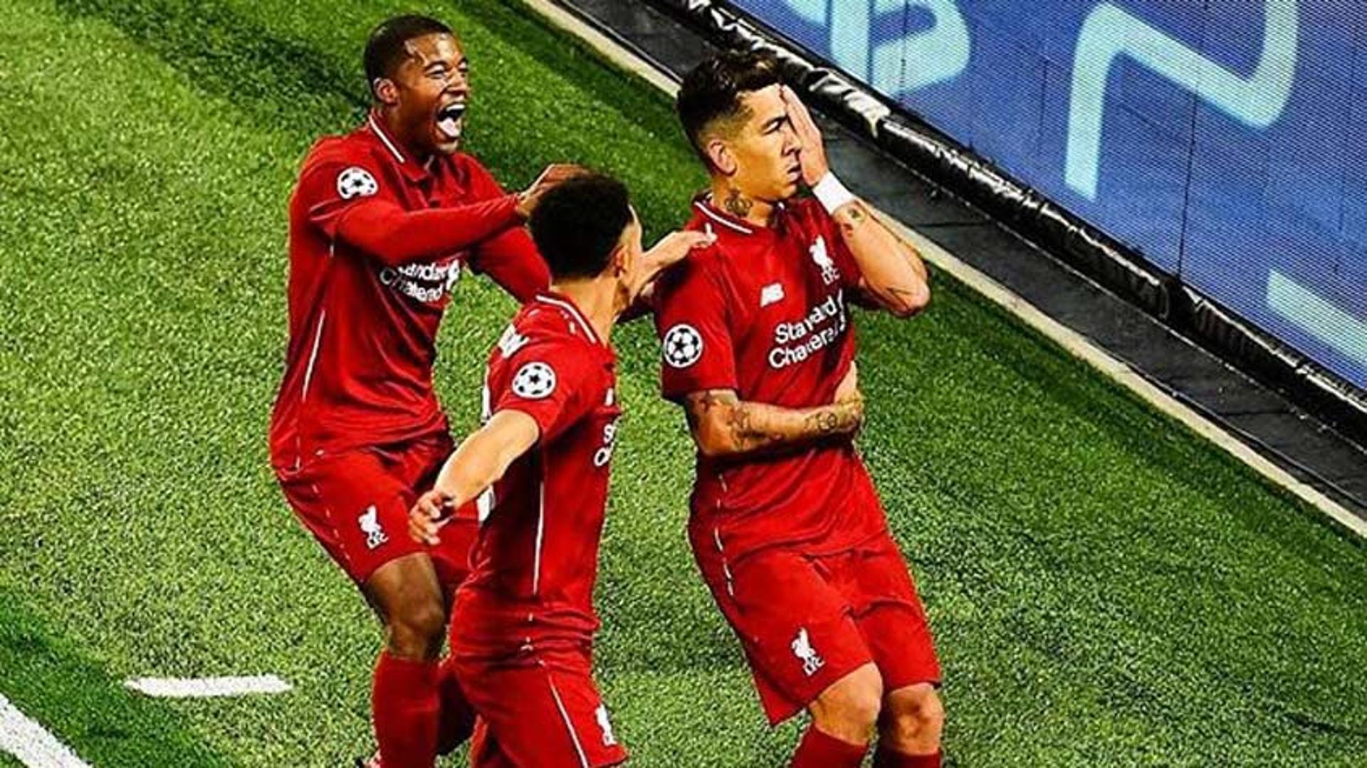 Liverpool x PSG Firmino