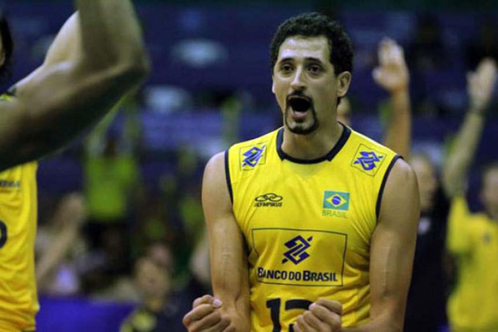 jogador de vôlei da Seleção Brasileira Maurício Souza