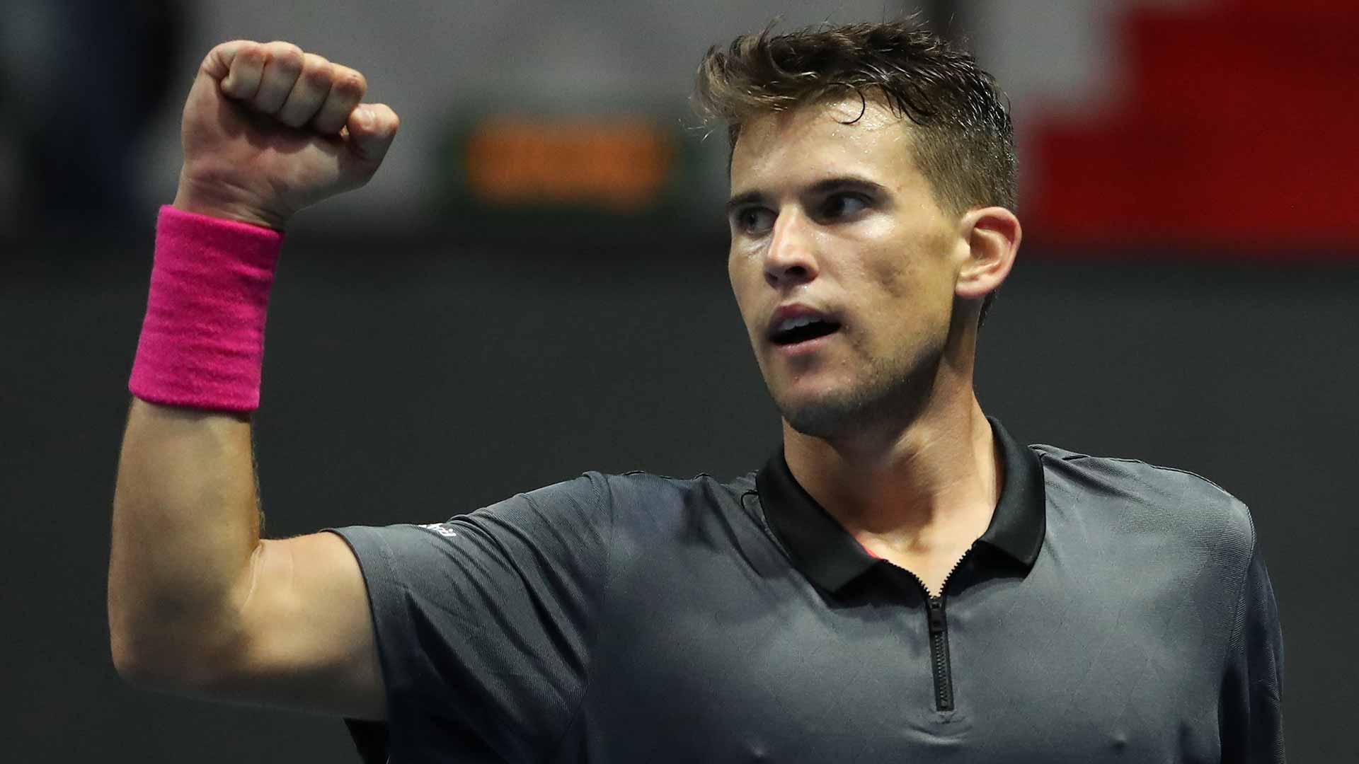 Dominic Thiem vibra após quebrar saque de Martin Klizan na final em São Petersburgo