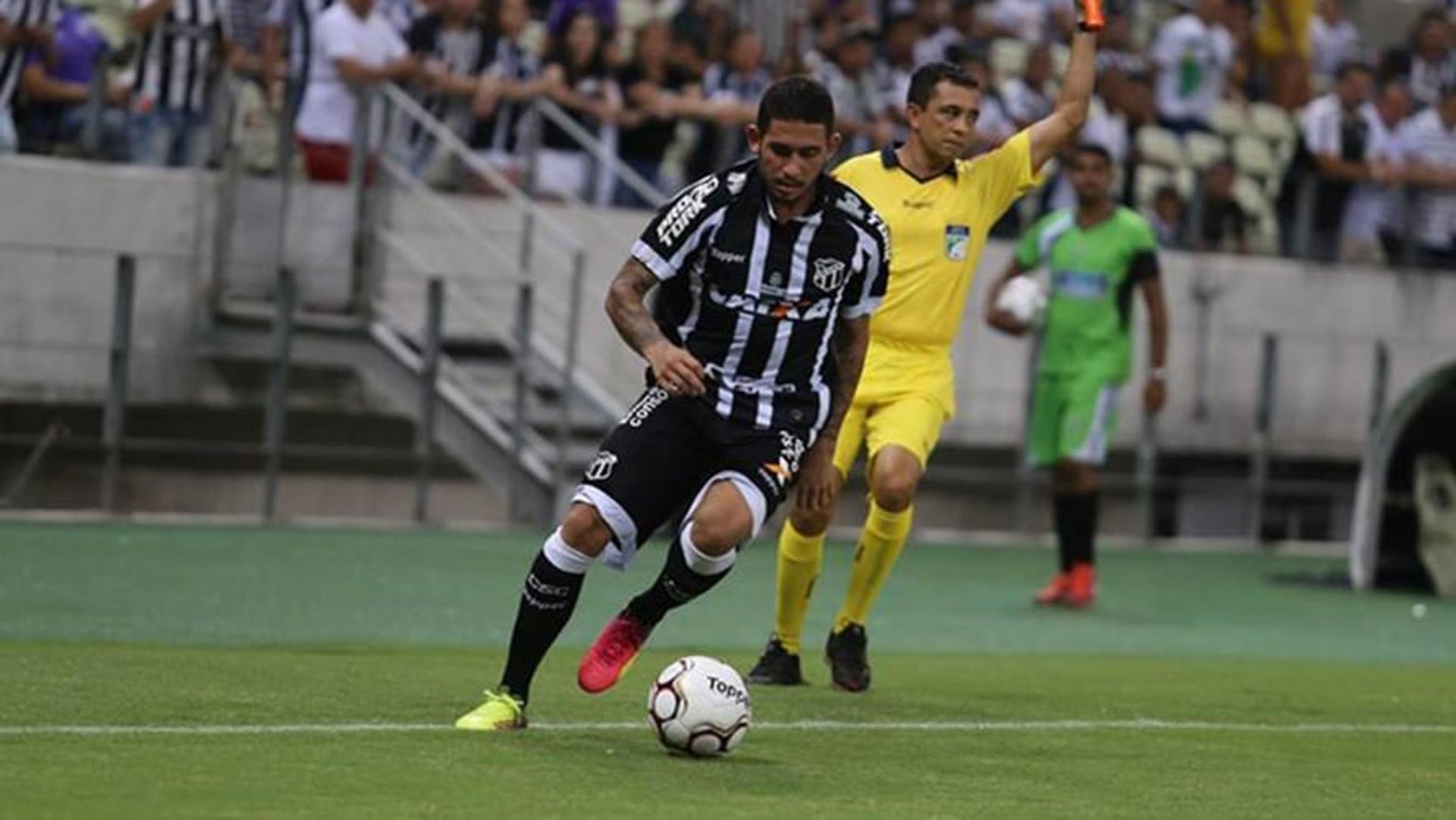 Leandro Carvalho (Botafogo/Ceará)