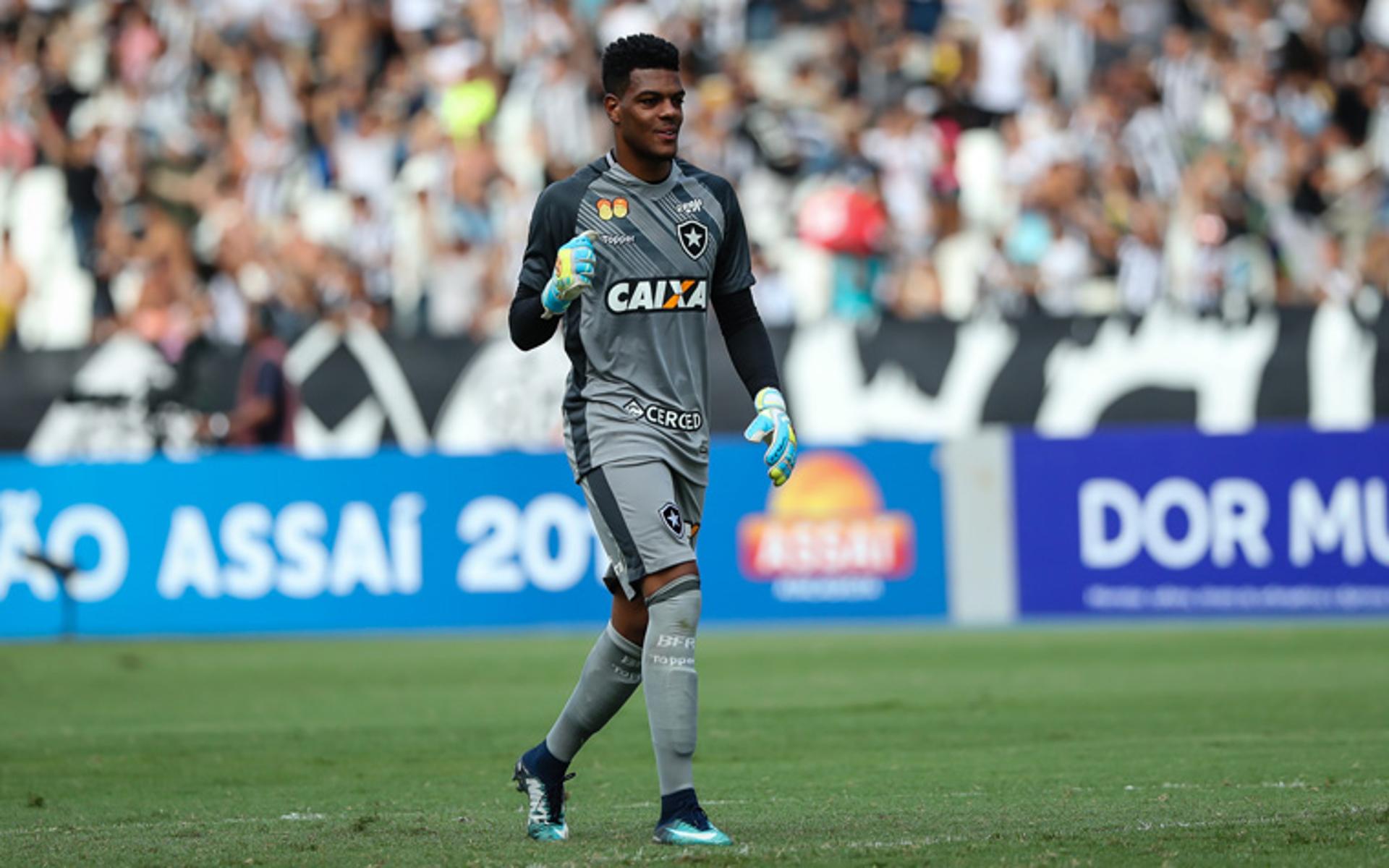 Botafogo x São Paulo - Saulo