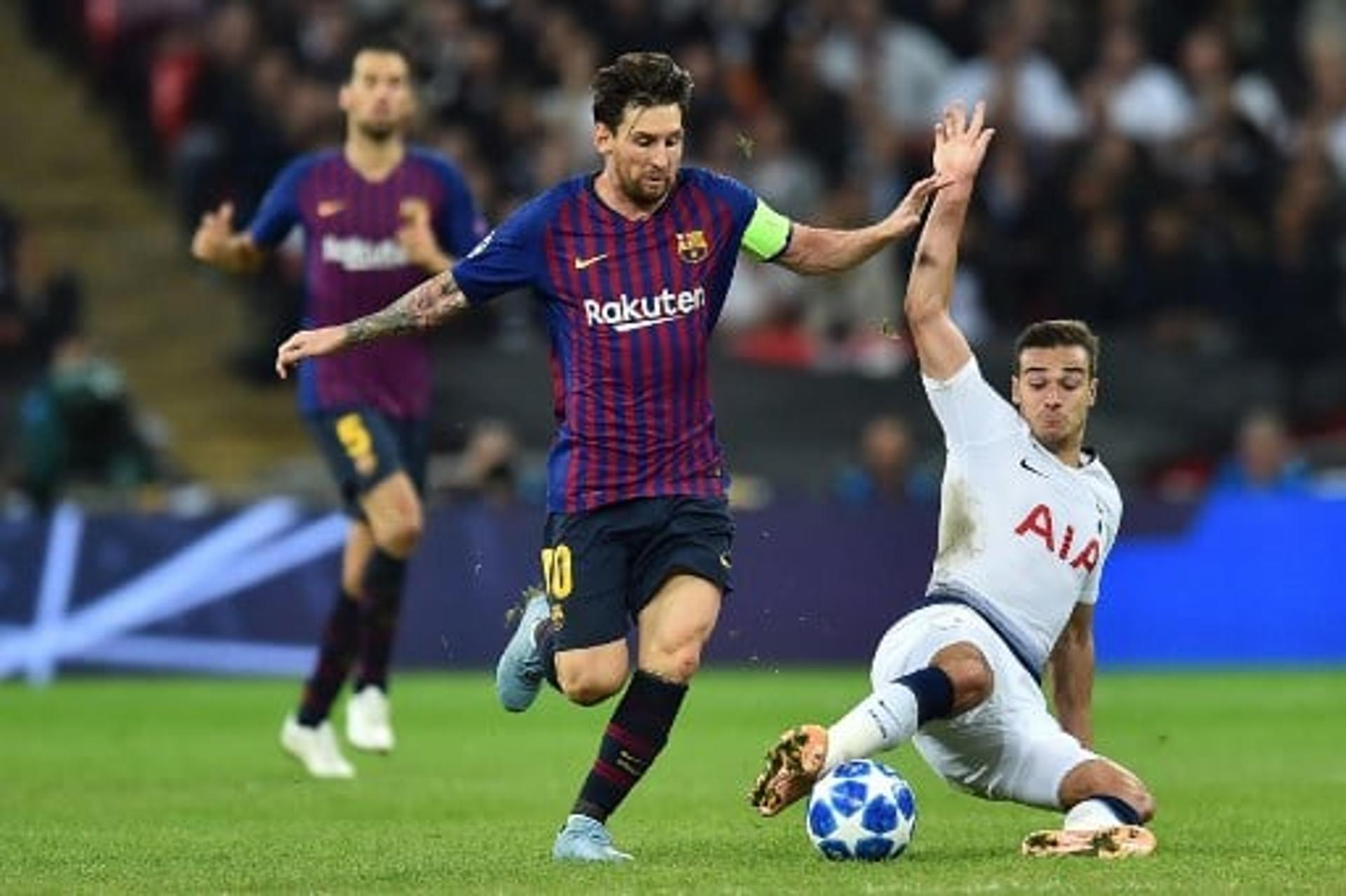 Winks e Messi - Tottenham x Barcelona