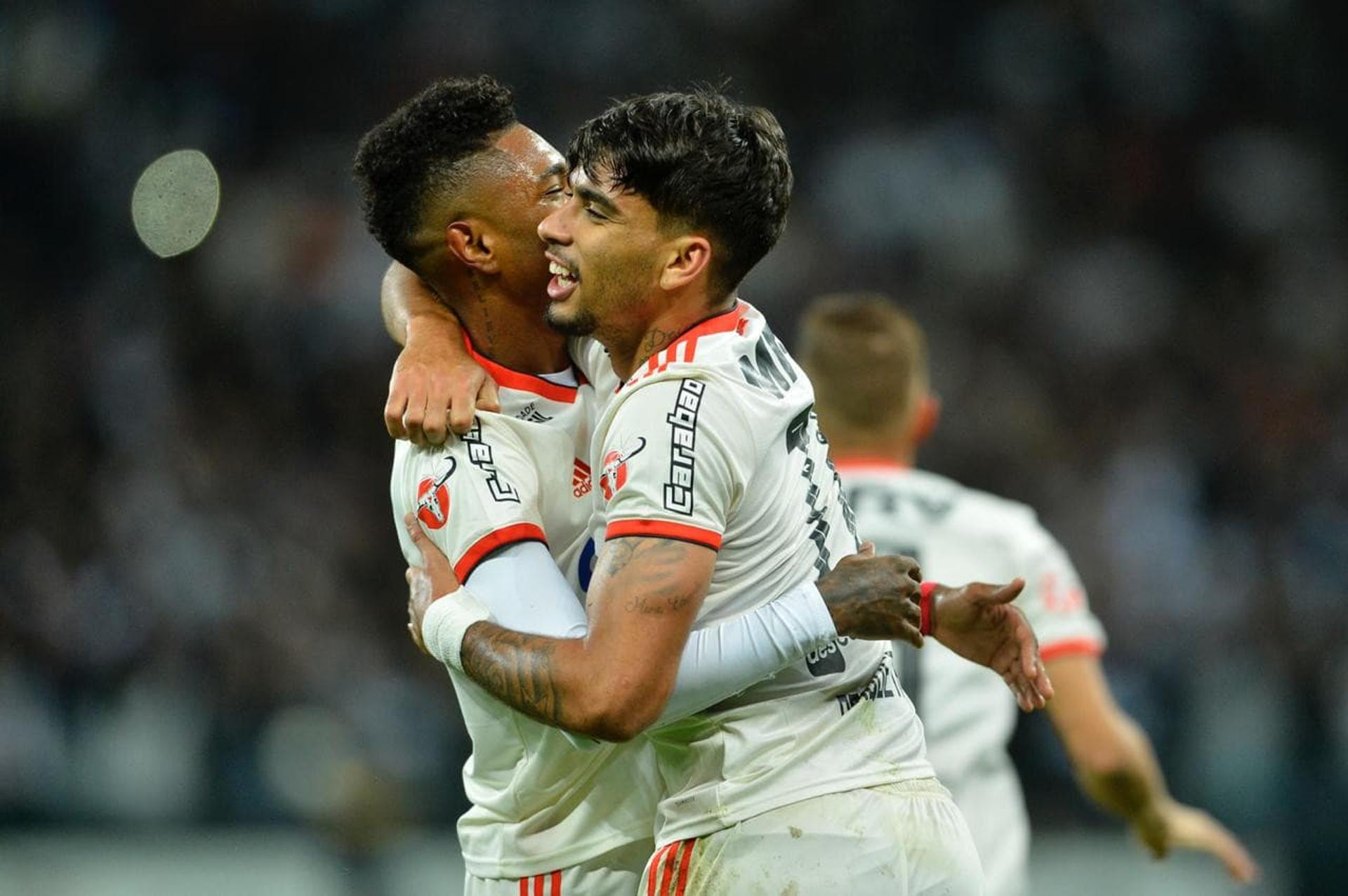 Vitinho e Lucas Paquetá