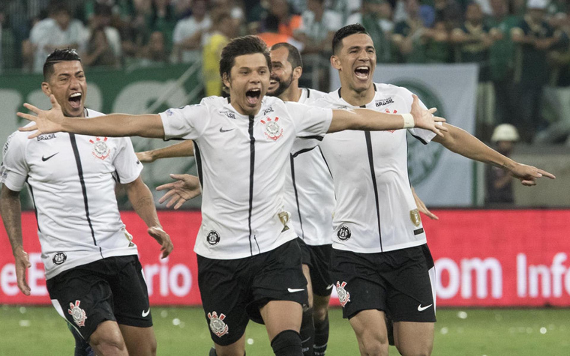 O Corinthians disputará sua 17ª final no século, nesta quarta-feira, contra o Cruzeiro. A partida de ida será realizada no Mineirão e a volta em Itaquera, no próximo dia 17. O&nbsp;retrospecto desde 2001 é animador: o Timão venceu 12 decisões e perdeu apenas quatro, tendo um aproveitamento de 83%. O LANCE! listou todas as decisões alvinegras no século. Confira...&nbsp;