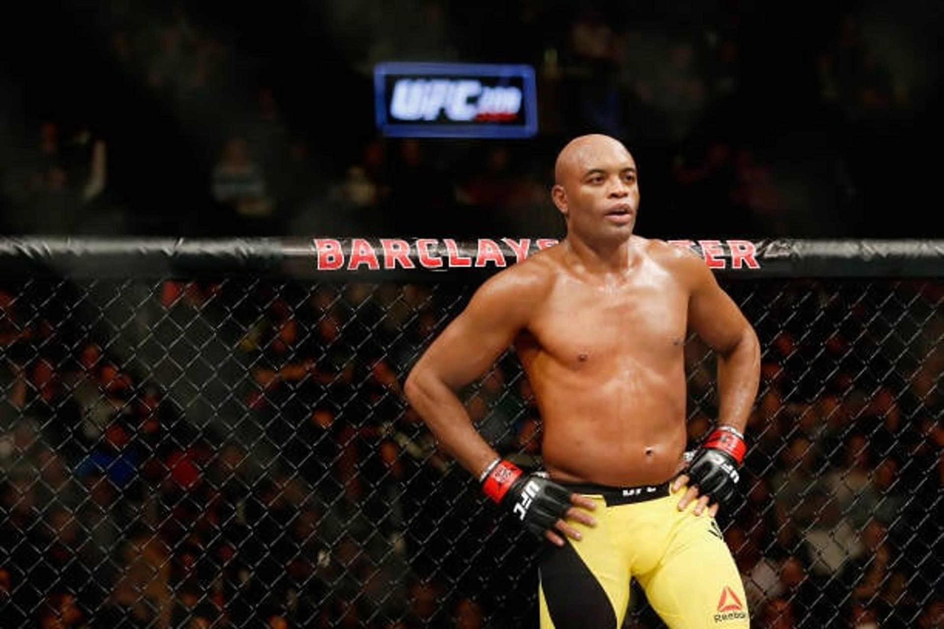 Anderson Silva voltou a pedir uma superluta contra Conor McGregor (Foto: Getty Images)