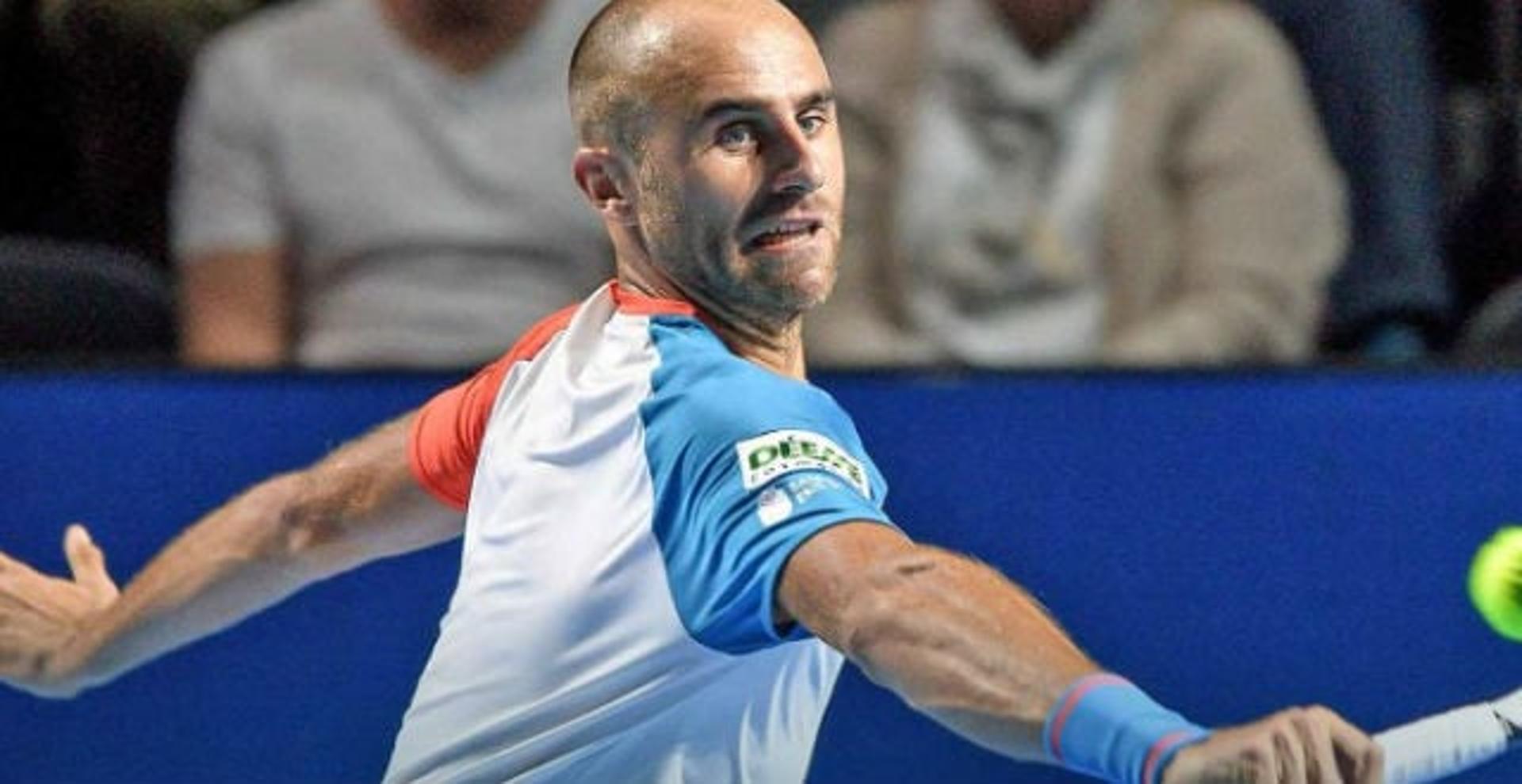 Marius Copil atuando no ATP 500 da Basileia