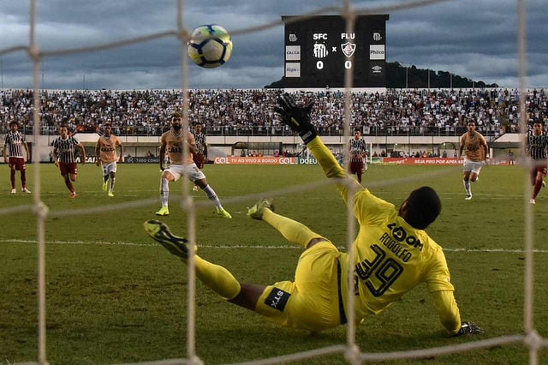 Santos x Fluminense - Rodolfo