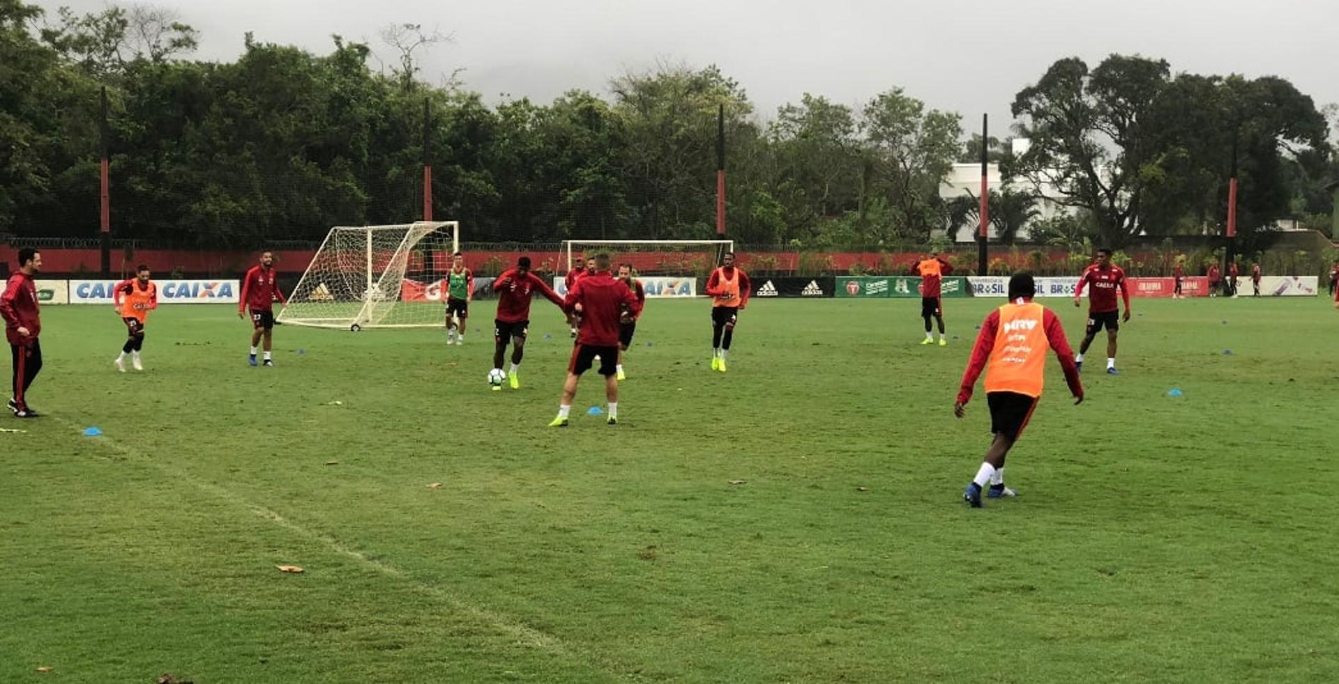 Jogadores se reapresentaram após vitória sobre o Sport