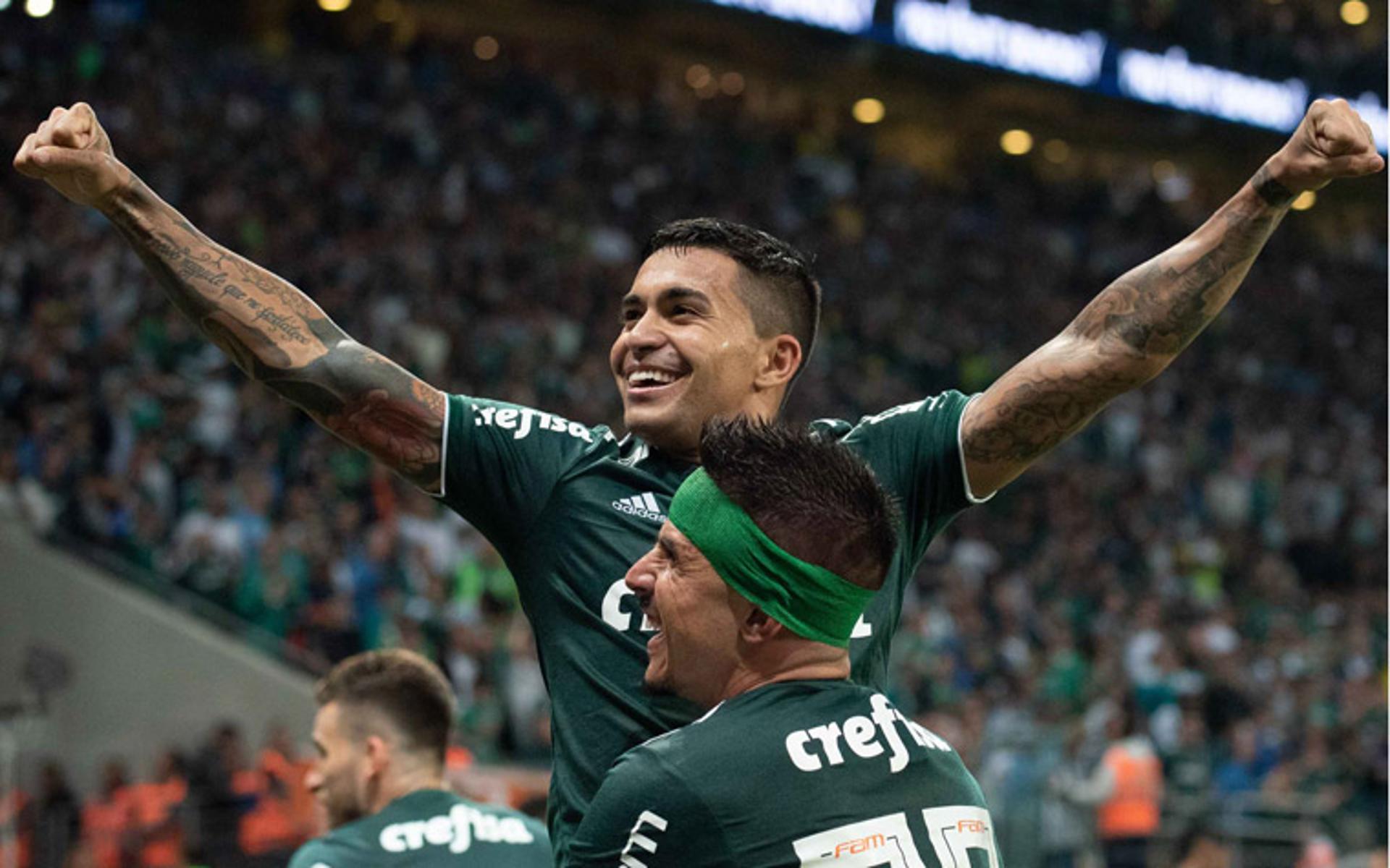 Campeão brasileiro e melhor visitante do campeonato, o Palmeiras também conquistou o título simbólico de melhor mandante do Brasileirão-2018. O triunfo por 3 a 2 diante do Vitória, na última rodada, garantiu 87,7% de aproveitamento em casa. A segunda posição do ranking ficou com o Internacional. Confira a classificação final completa a seguir: