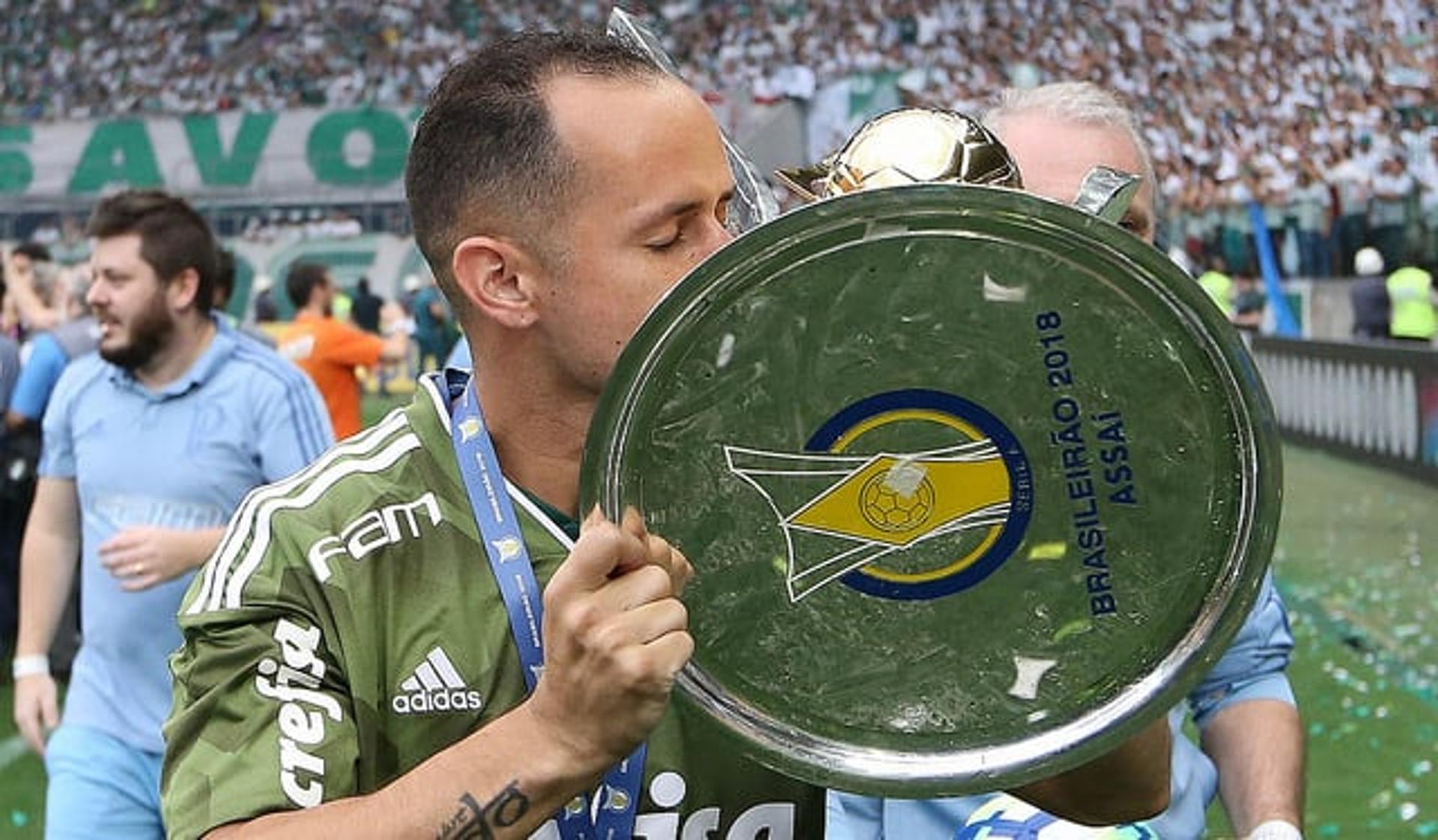 Guerra atuou somente em 24 das 77 partidas do Palmeiras na temporada