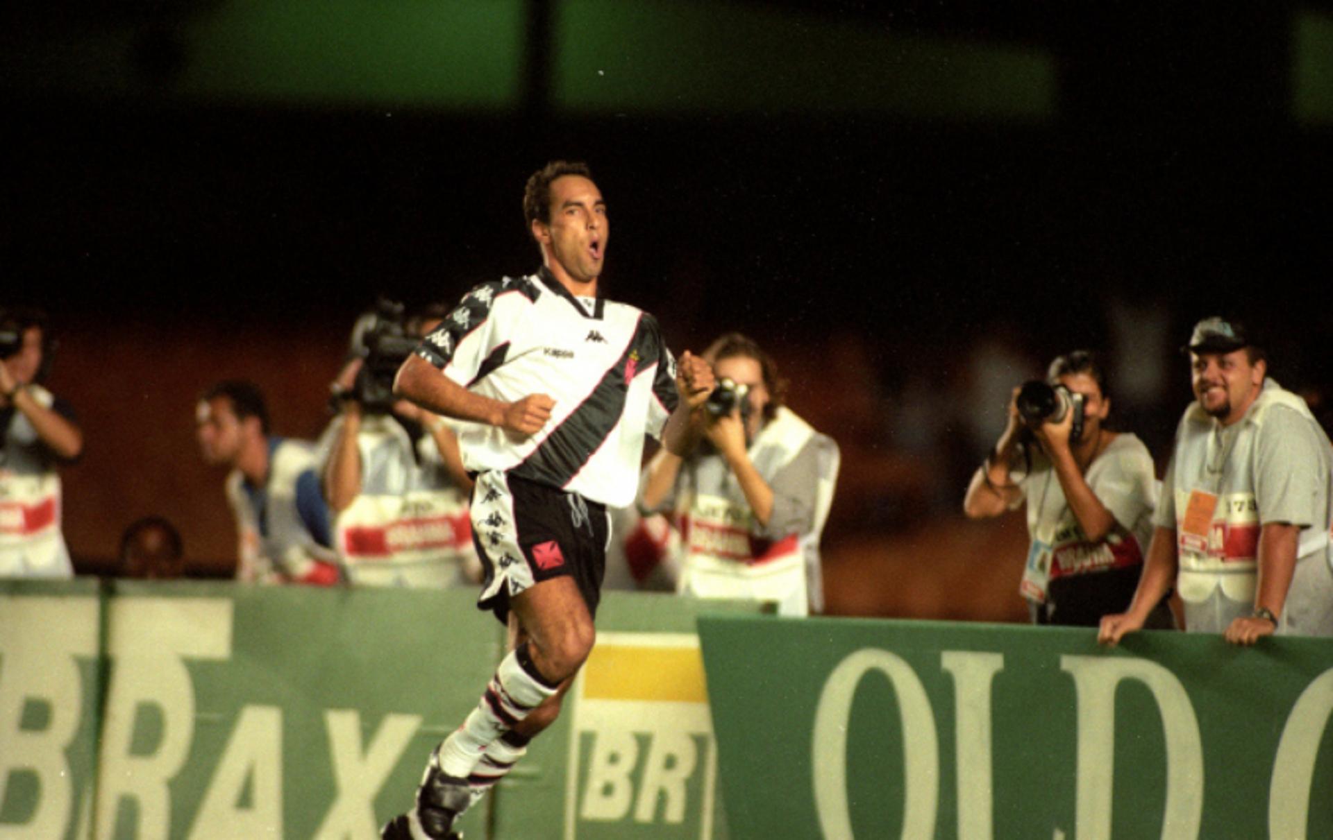 Edmundo, um dos maiores ídolos do Vasco, teve que reconquistar a torcida