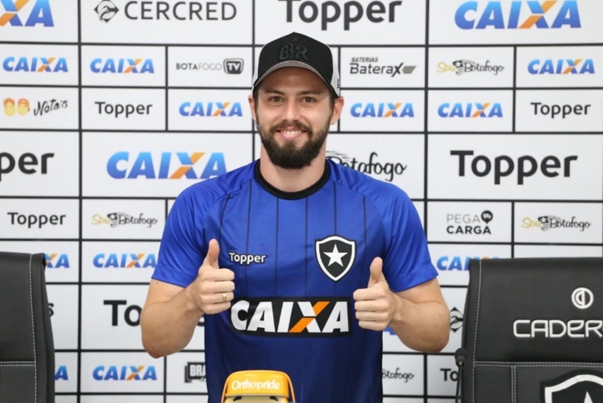 João Paulo - Botafogo