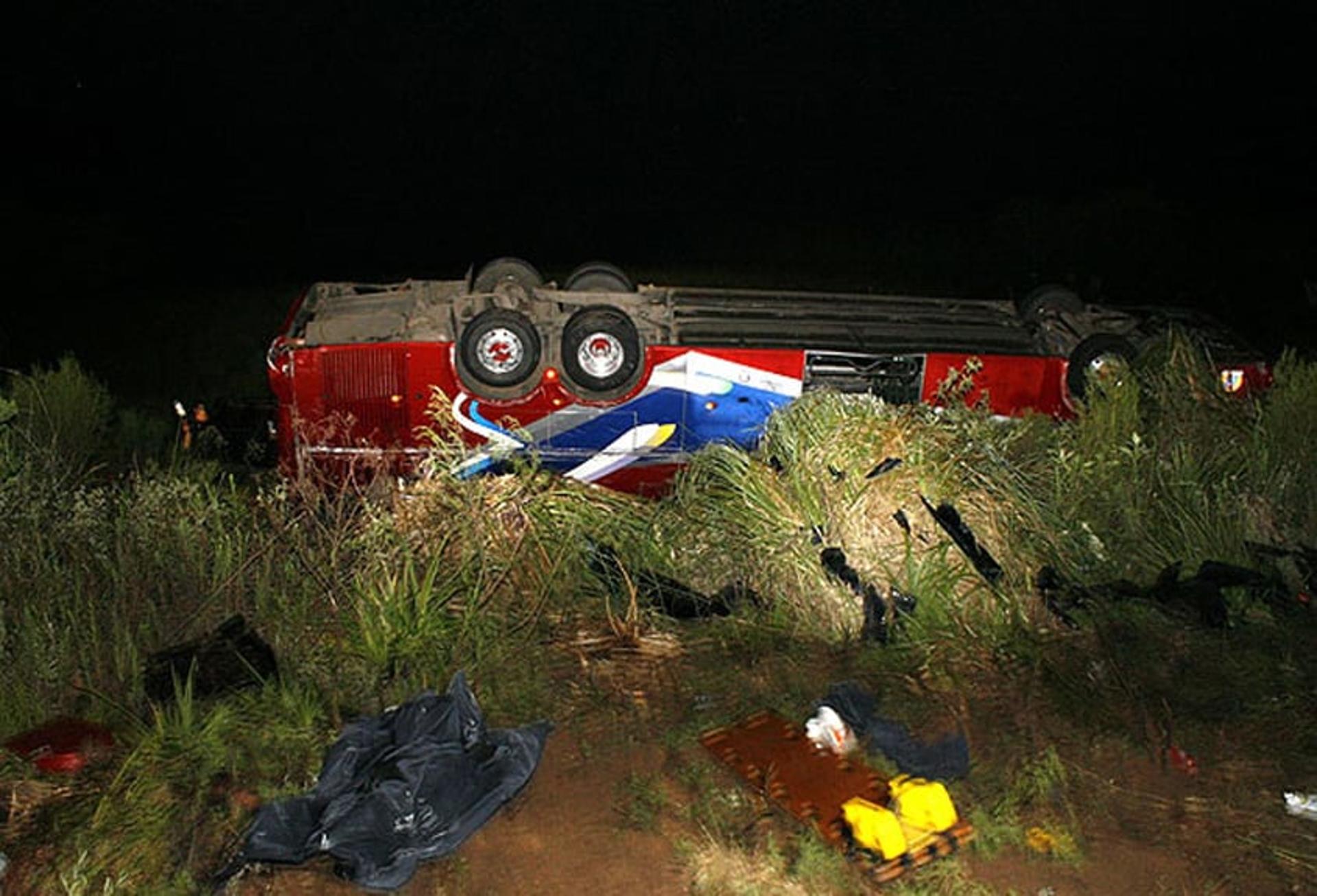 Acidente com ônibus do Brasil de Pelotas ocorreu às 23h30 na noite de 15 de janeiro de 2009