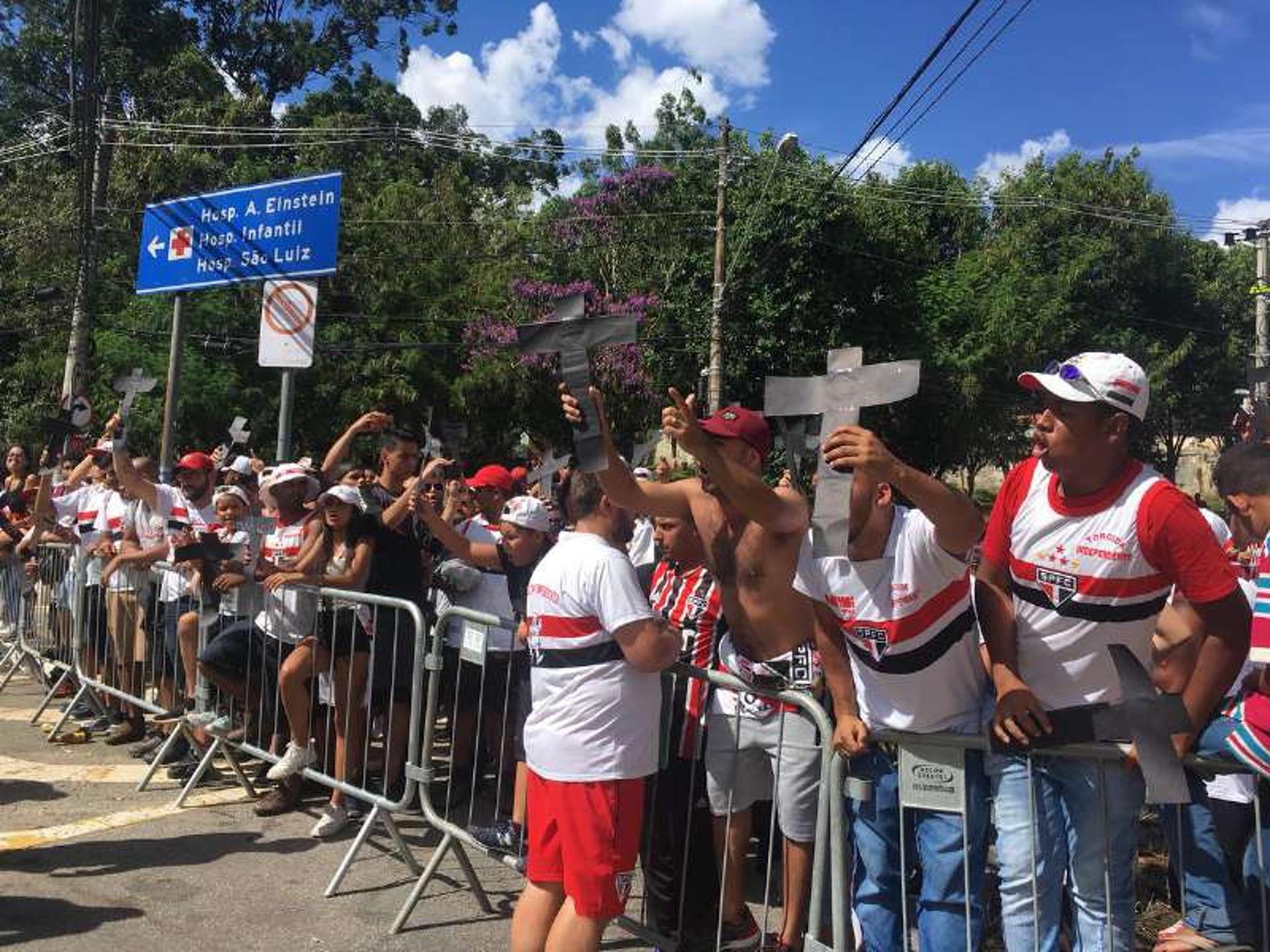 Protesto do São Paulo - Morumbi