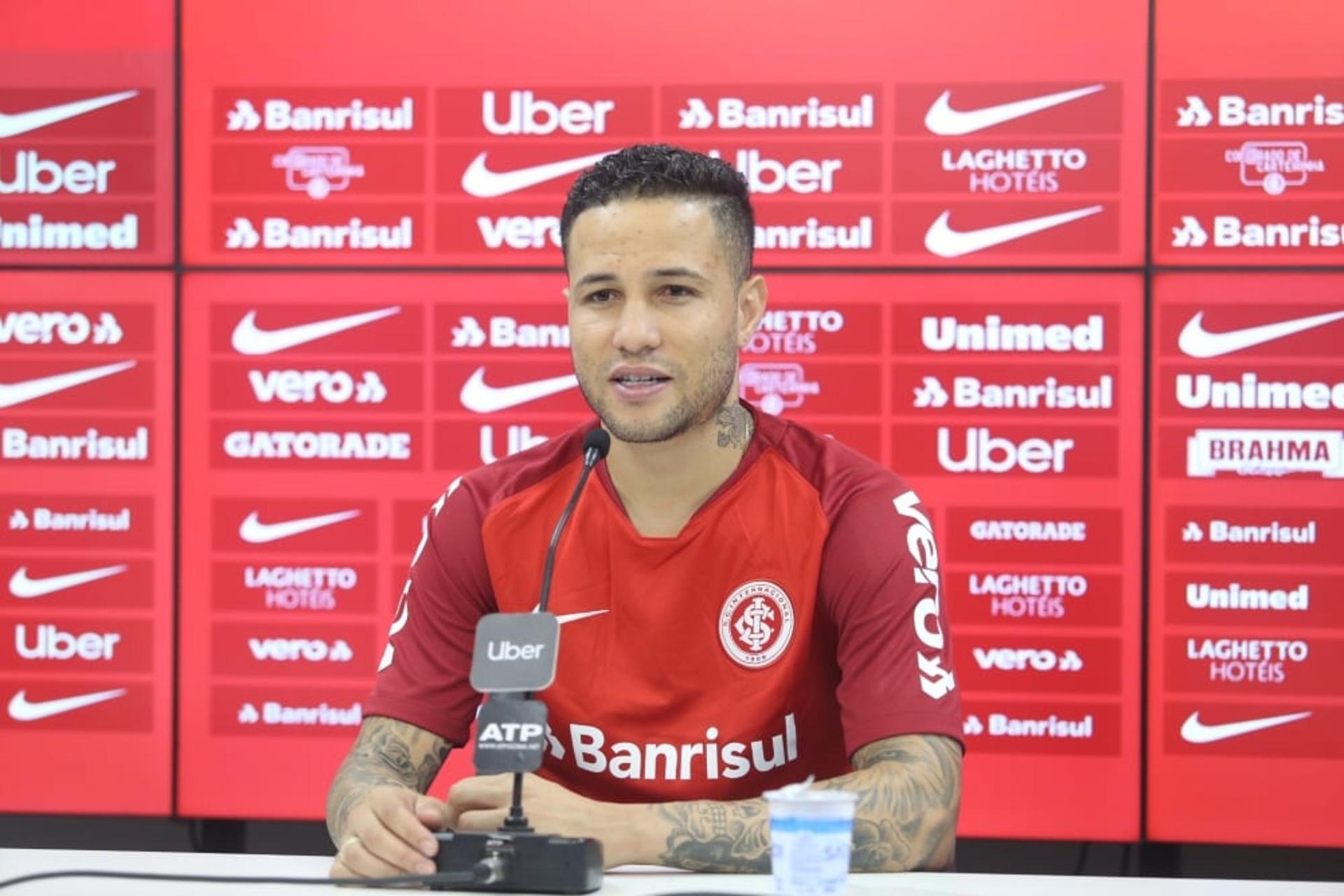 Bruno - Internacional