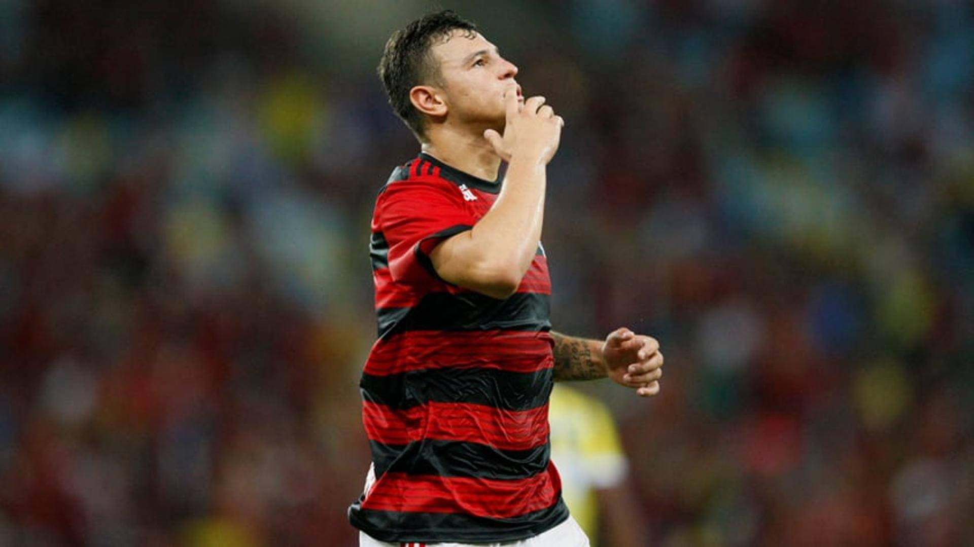 Flamengo x Volta Redonda Hugo Moura