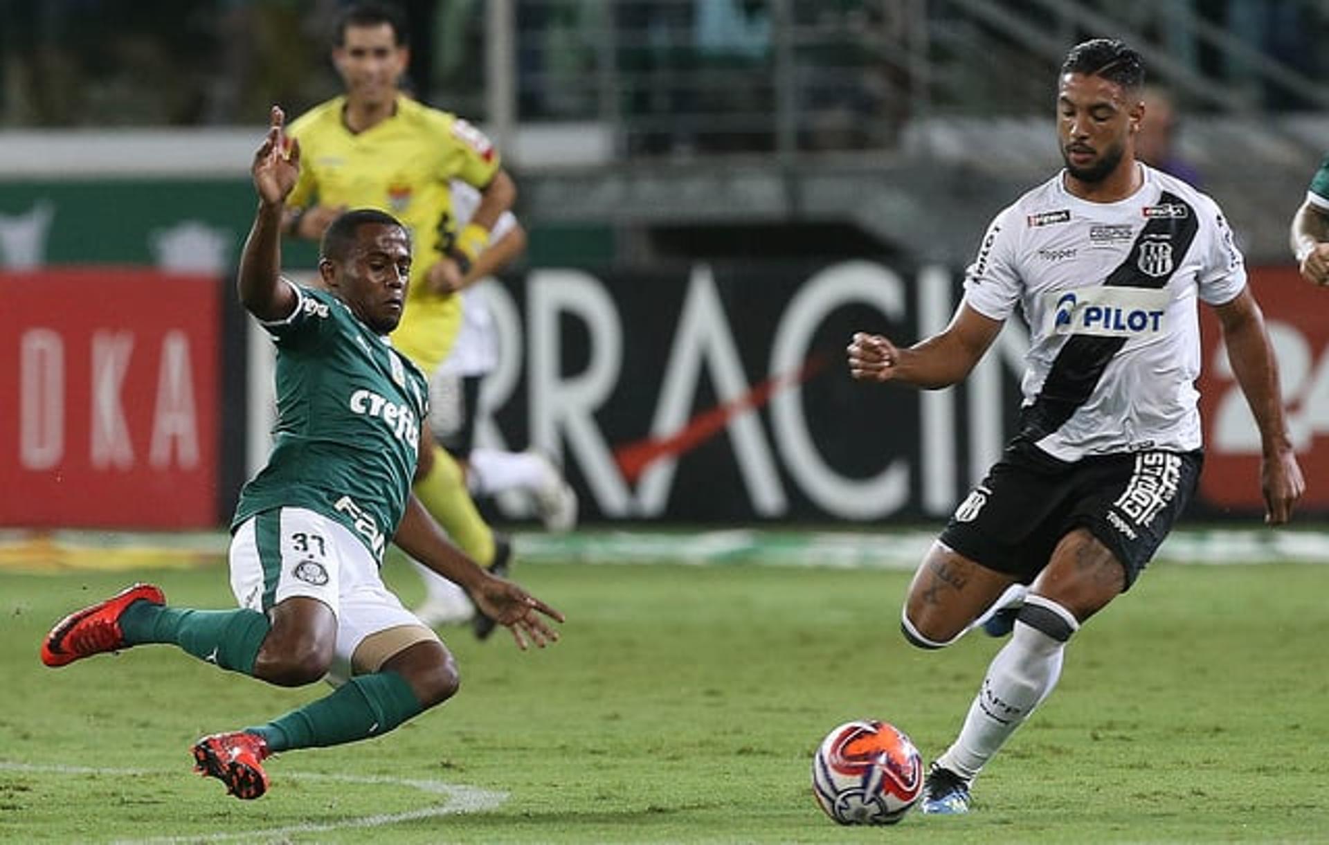 Carlos Eduardo - Palmeiras