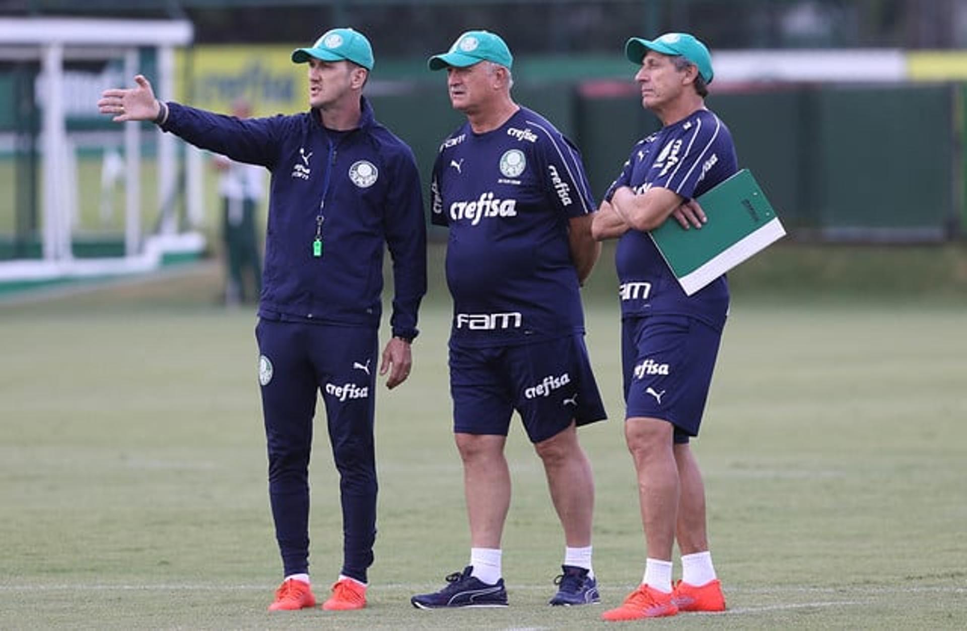 Felipão trabalha o Palmeiras para se recuperar de eliminação no Paulista e derrota na Liberta