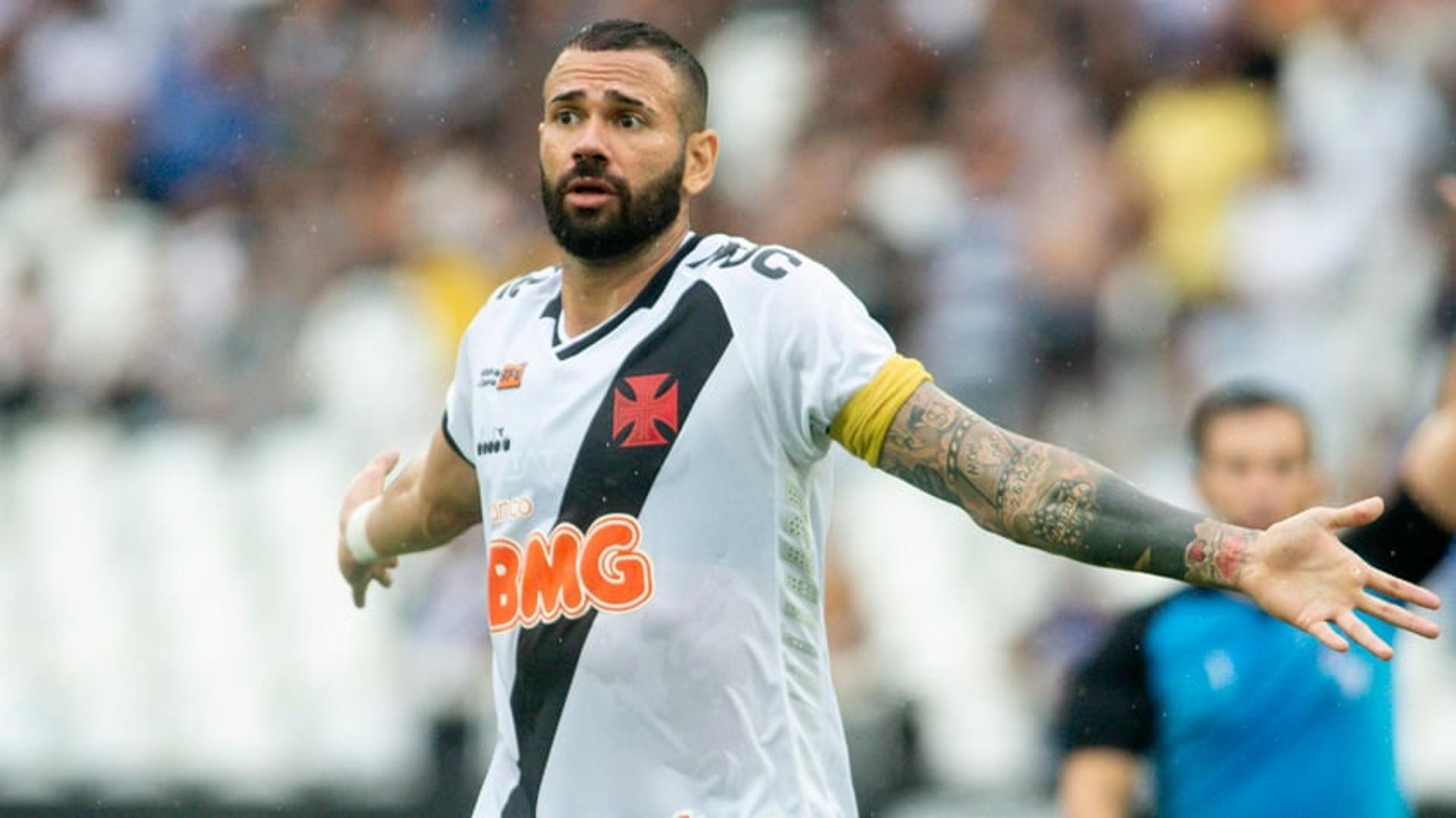 Vasco x Flamengo Leandro Castan