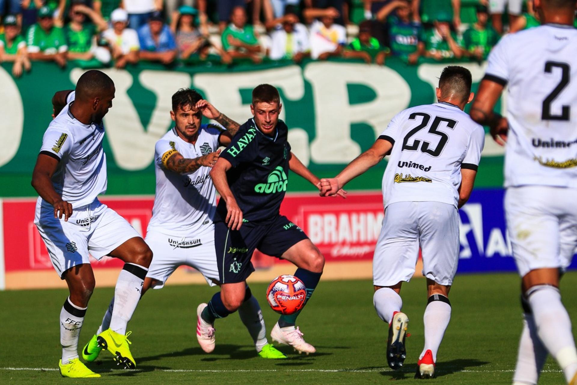 Chapecoense x Figueirense