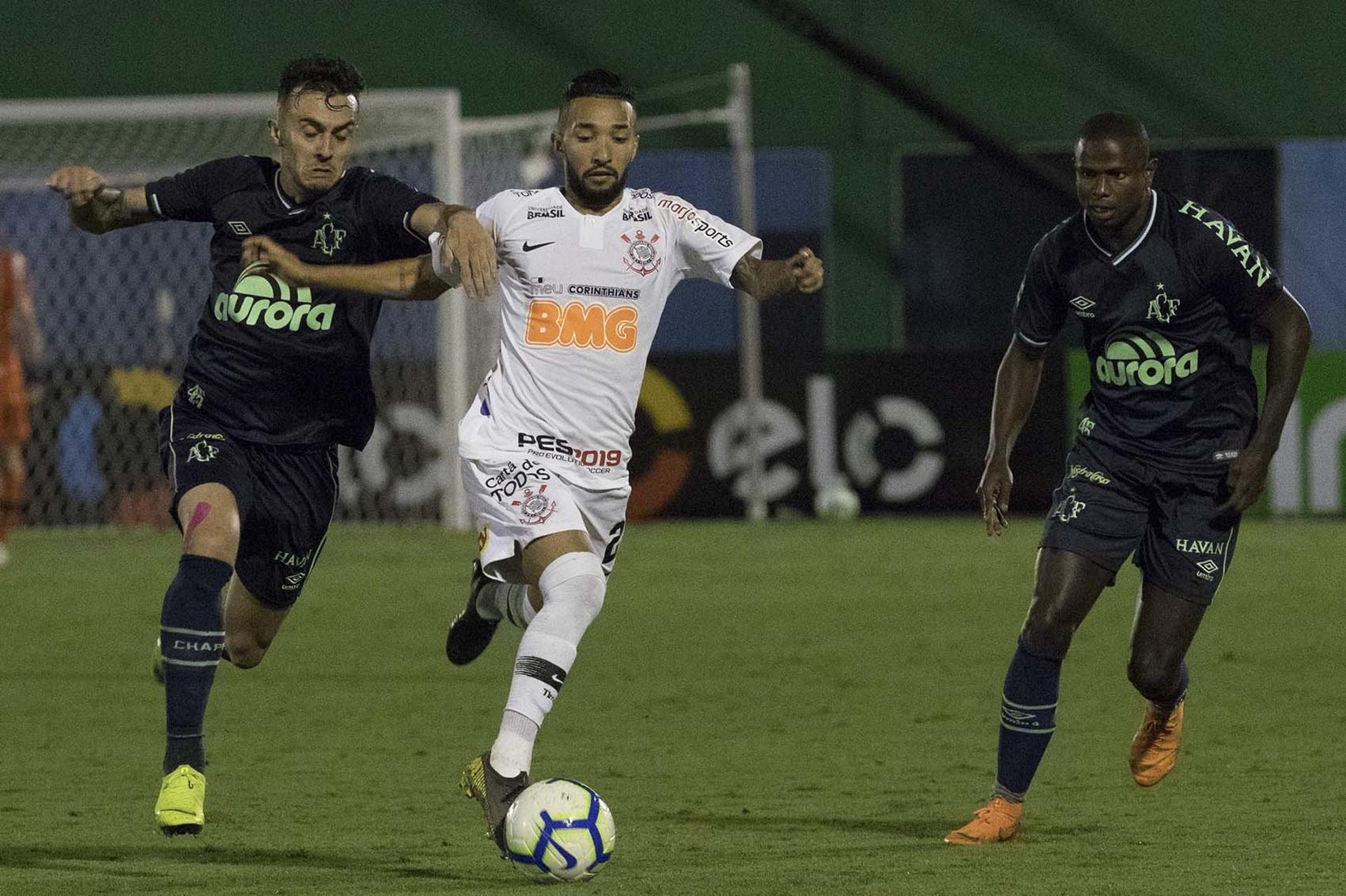 Chapecoense x Corinthians Clayson