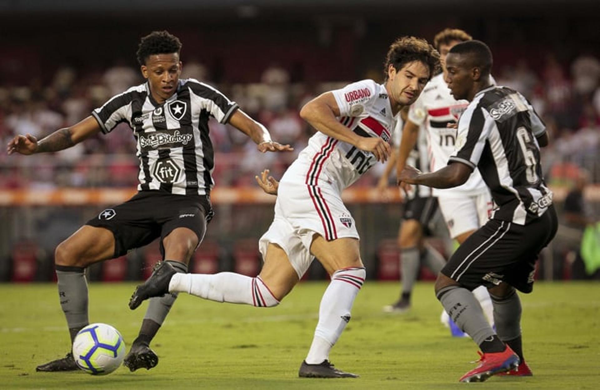 São Paulo x Botafogo - Alexandre Pato