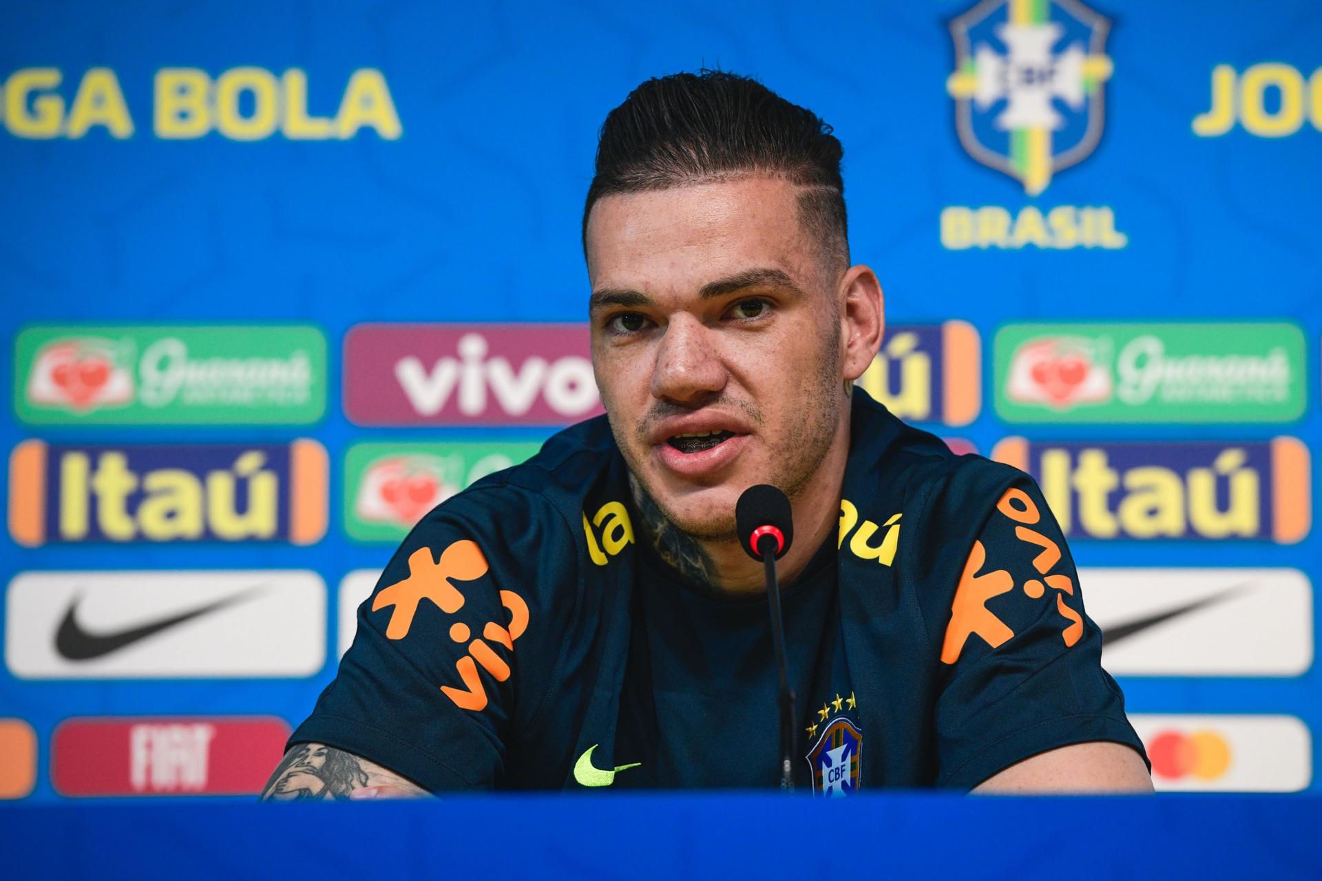 Coletiva Seleção 24/05/19 - Ederson