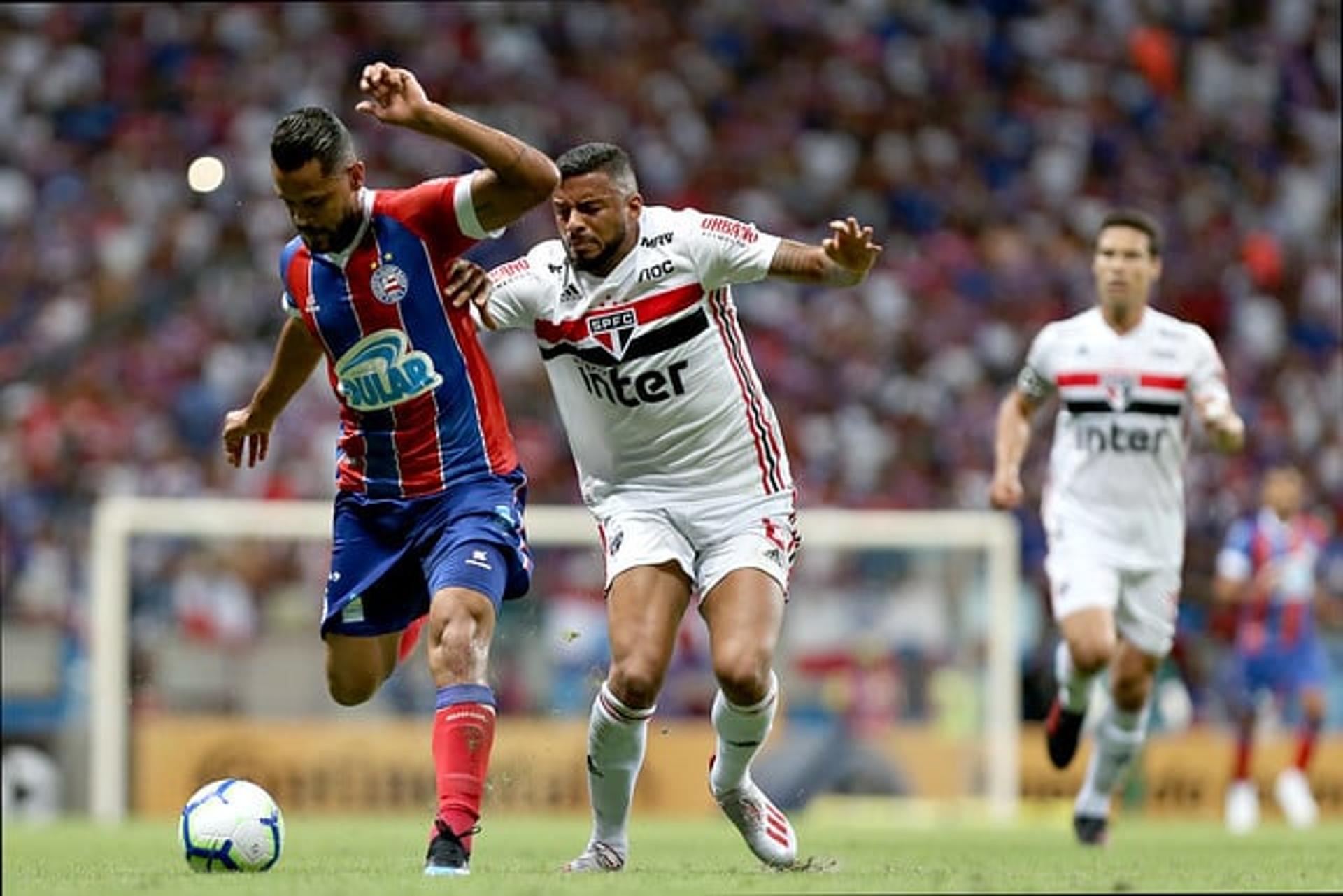 O São Paulo voltou a ser derrotado pelo Bahia e está fora da Copa do Brasil. Na noite desta quarta, na Fonte Nova, a equipe voltou a exibir dificuldades de criação e não teve nenhum destaque individual (notas por Fernanda Teixeira)&nbsp;